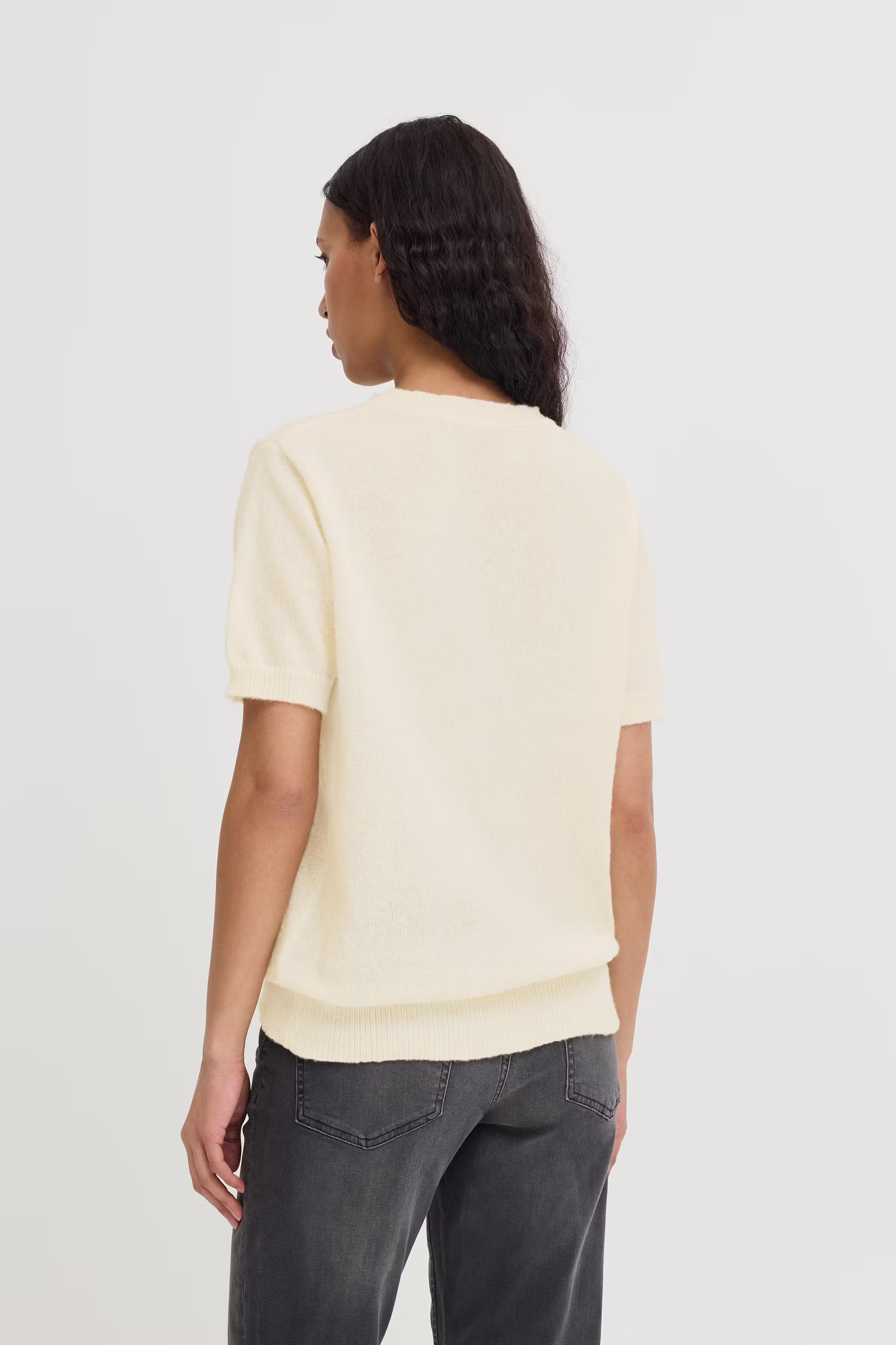 IHDAMILO Kortermet LOOKBOOK BACK 20123480-130905