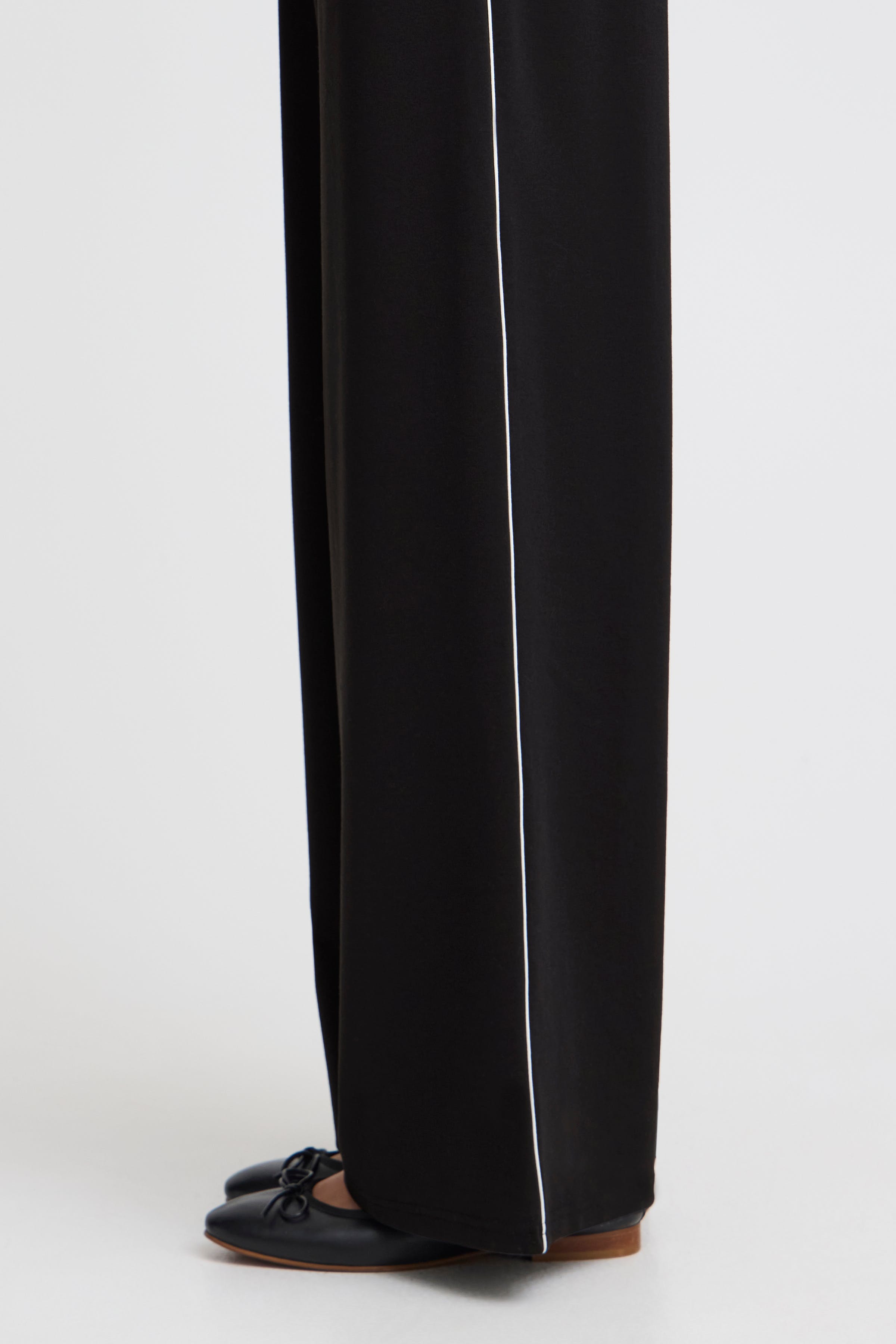 IXKATE Trousers LOOKBOOK DETAIL 20123551-194008