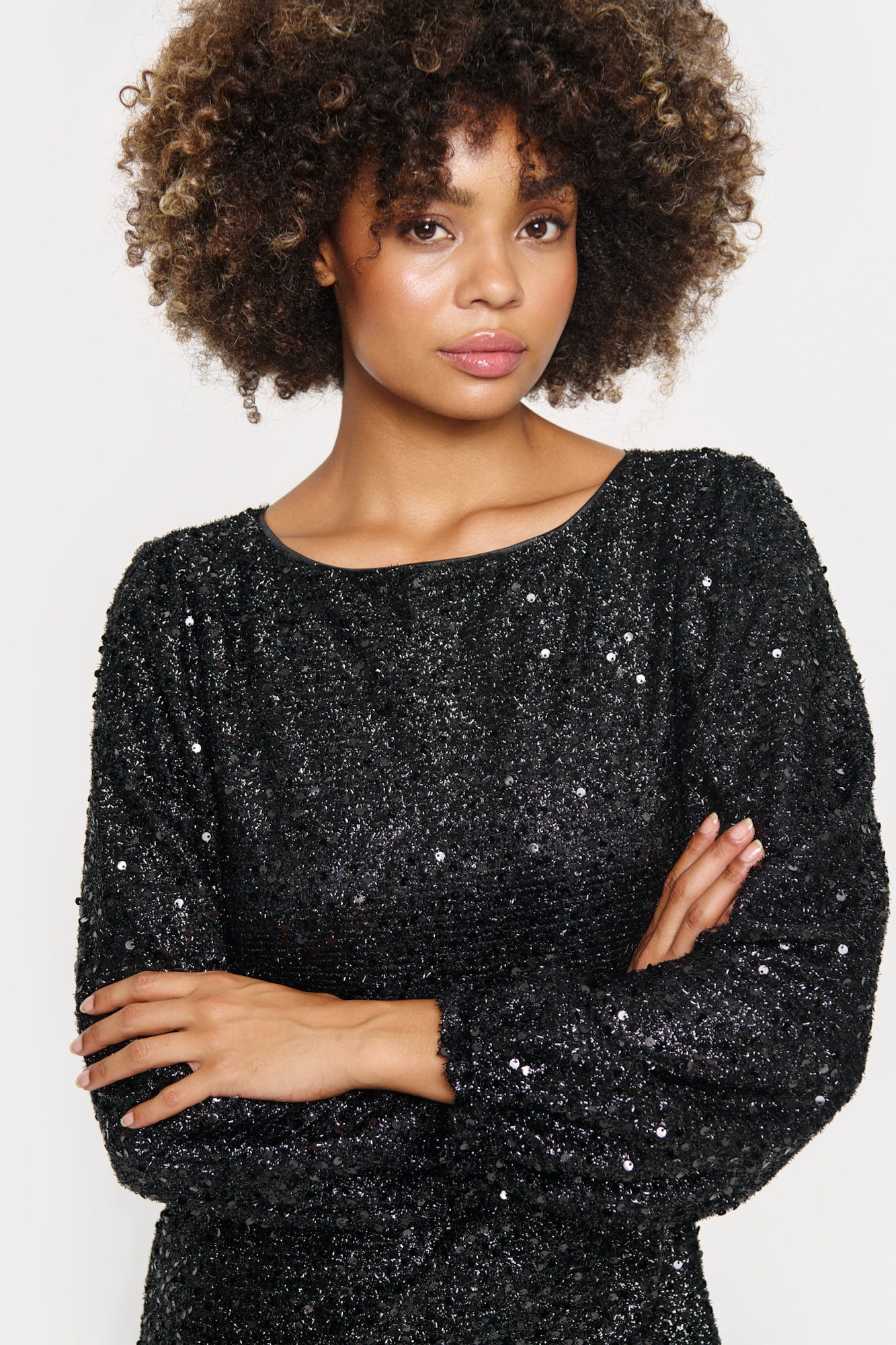 HinnaSZ Paljett Kjole LOOKBOOK DETAIL 30513665-193911