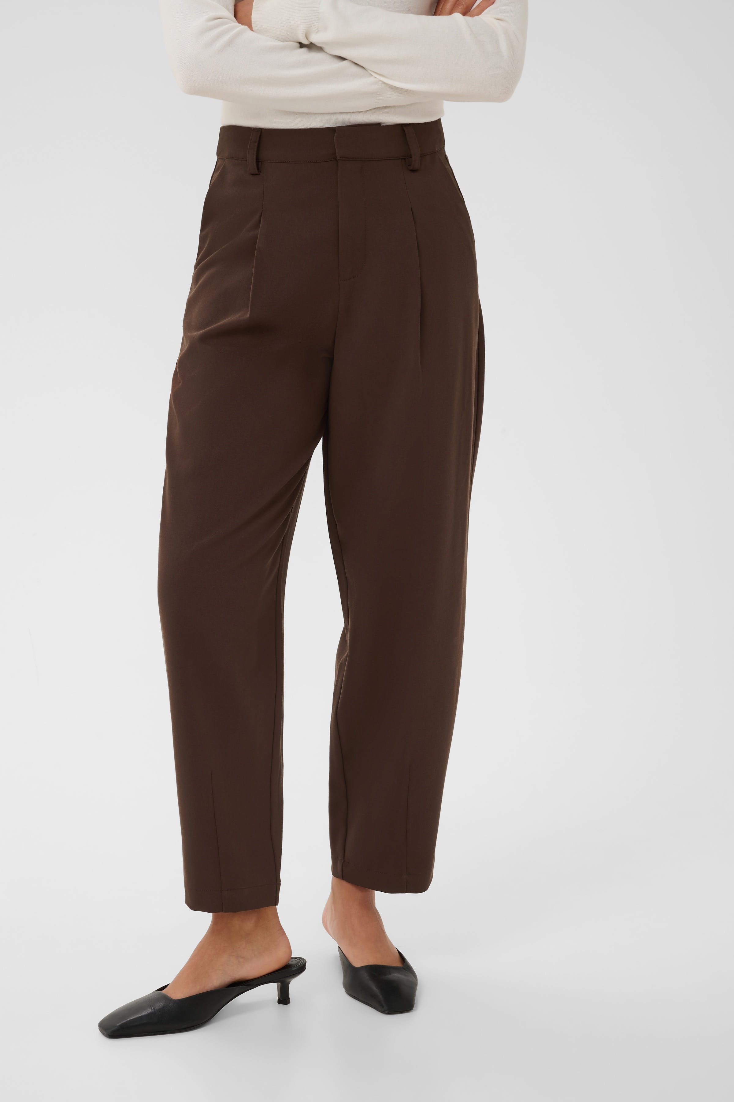 KAsakura Bukser LOOKBOOK FRONT 10512298-190915