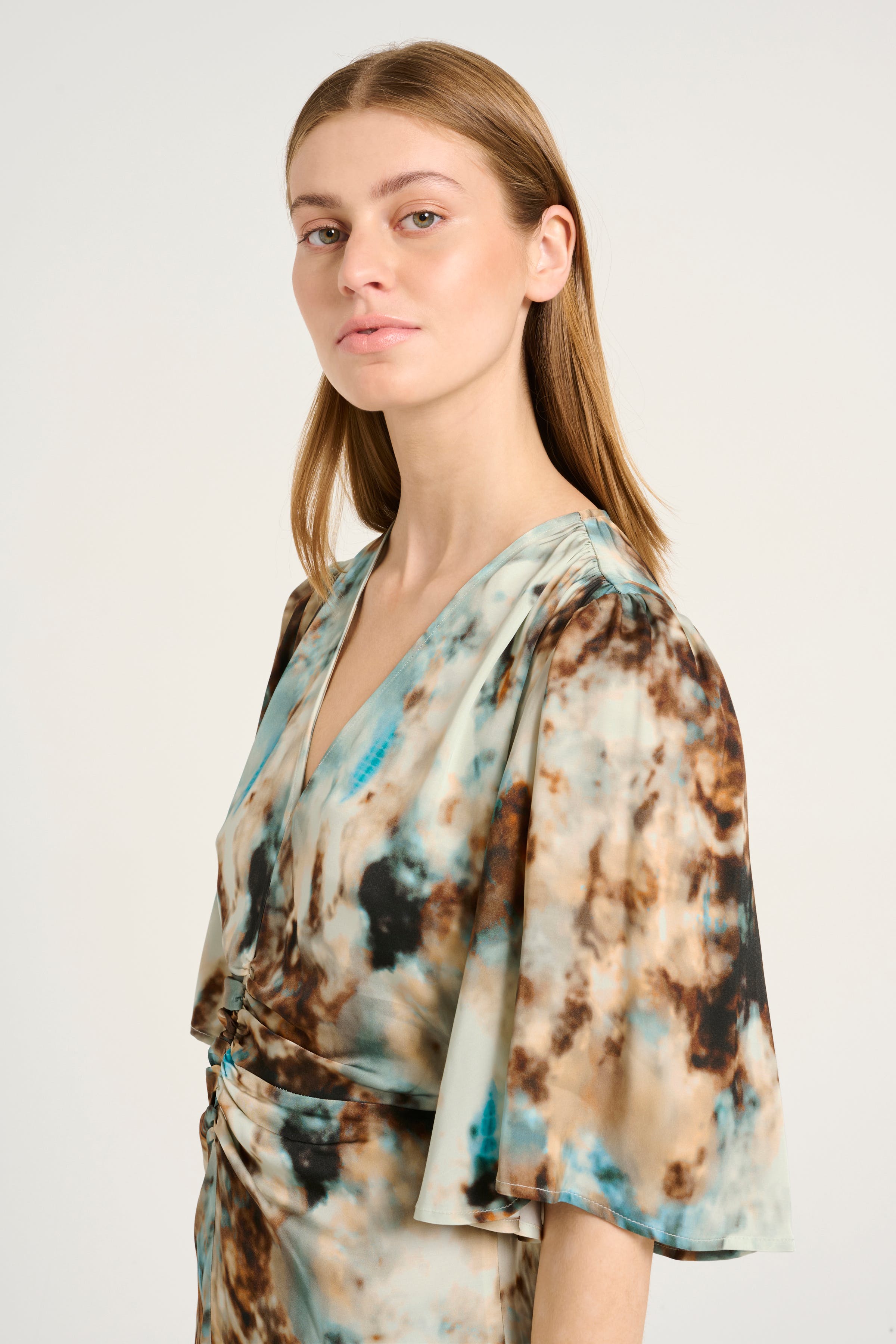 ReenaGZ Dress LOOKBOOK FRONT 10909666-106037