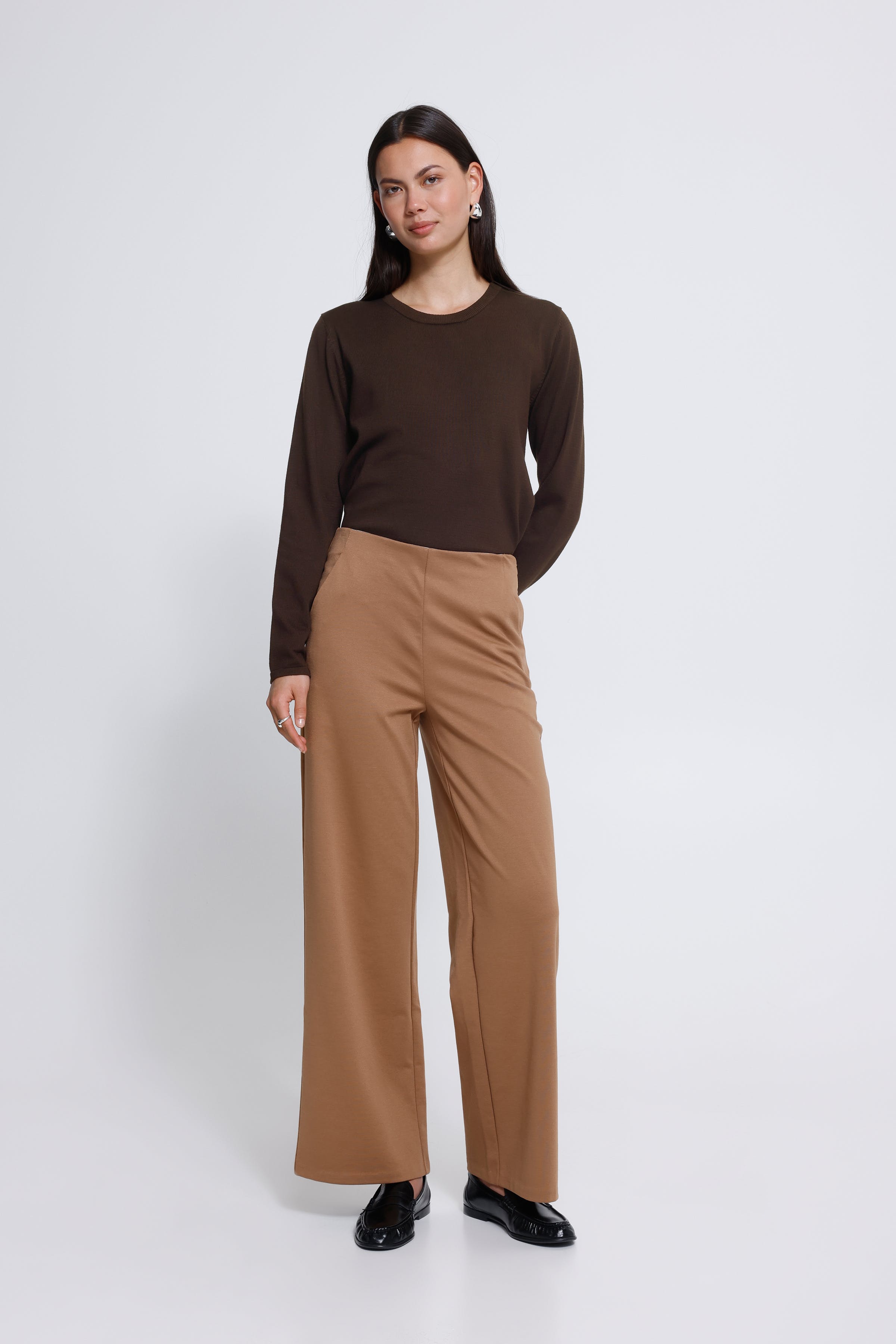 IHLULS O-Neck Pullover LOOKBOOK FRONT 20125814-191109