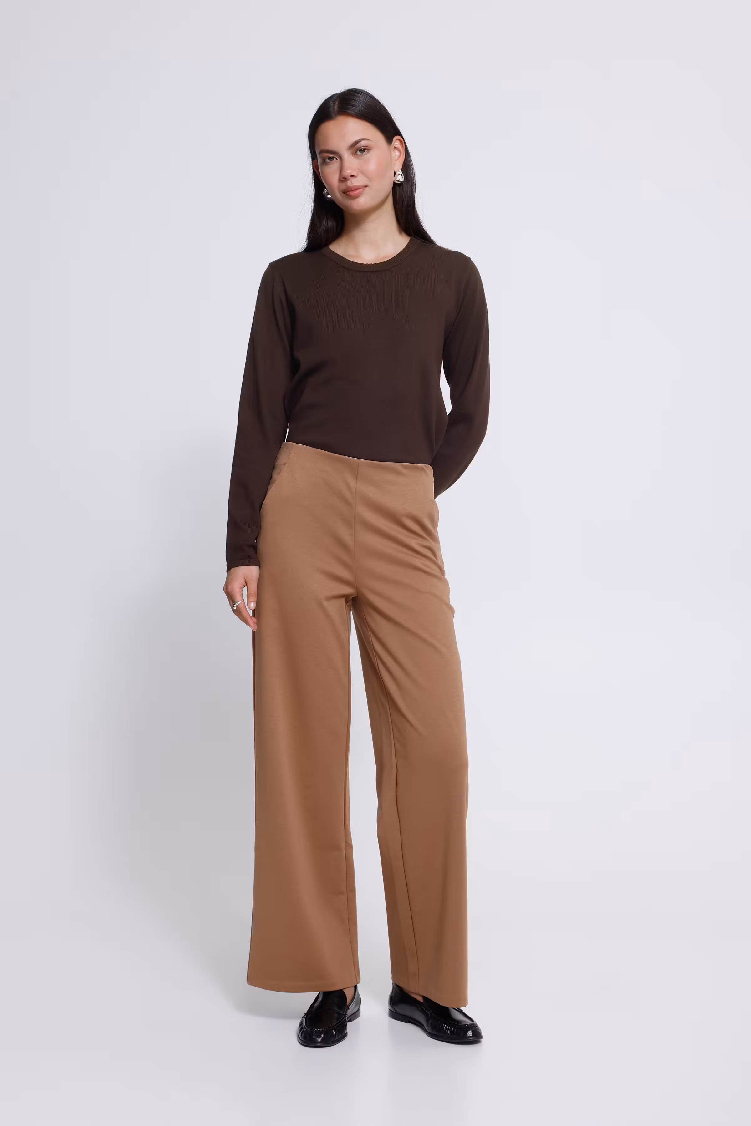 IHLULS O-Neck Pullover LOOKBOOK FRONT 20125814-191109