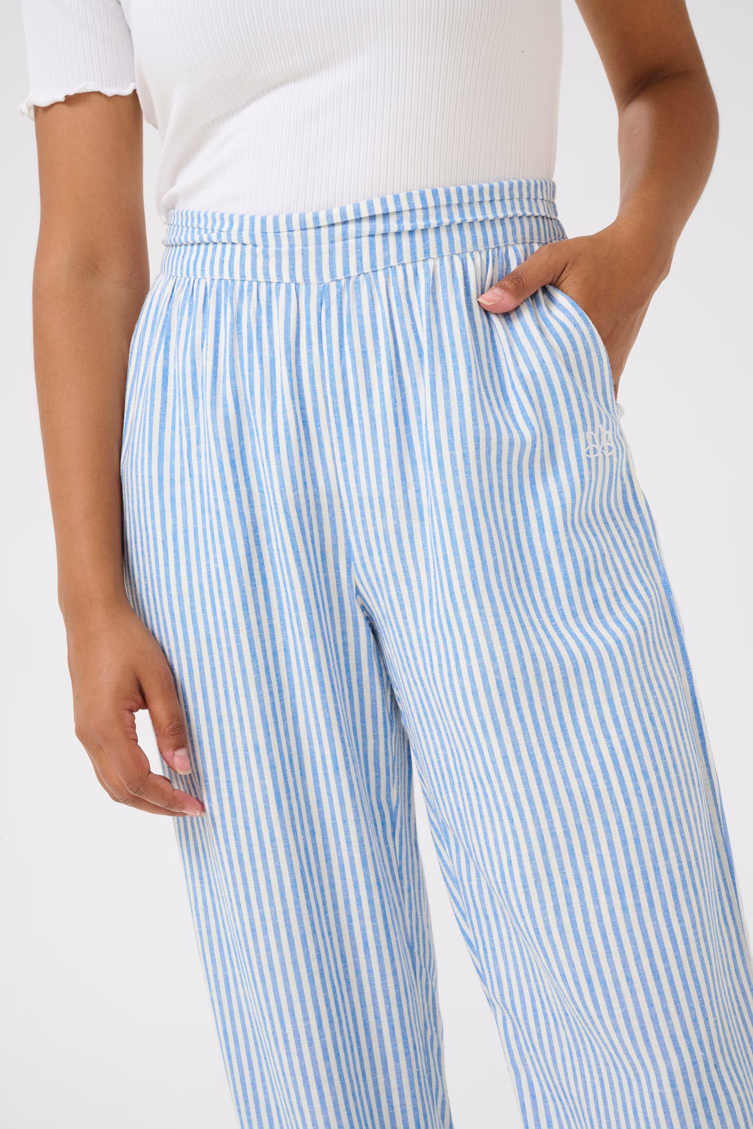 CRVenta Linne byxor LOOKBOOK DETAIL 10613592-104396