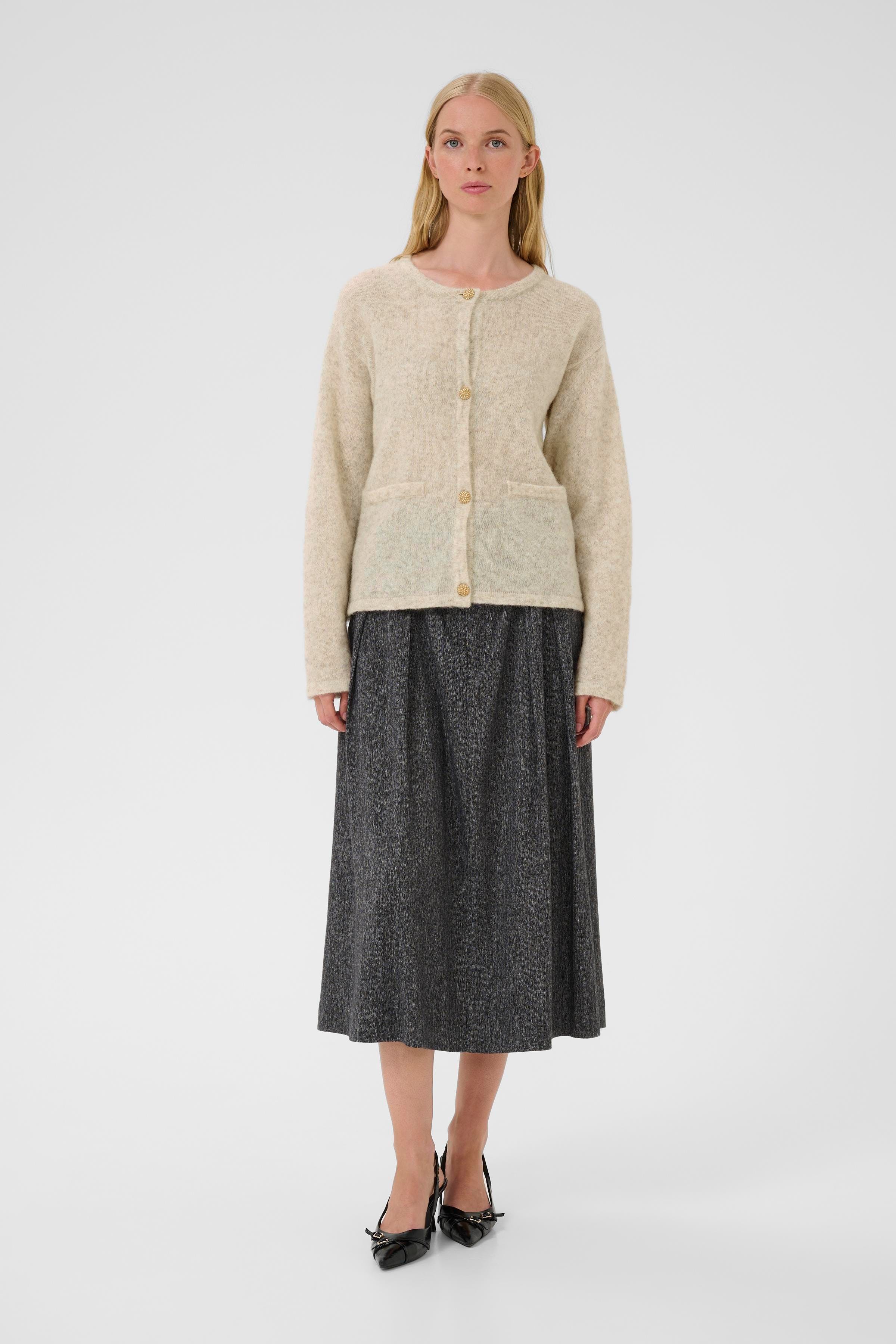 KBZelda Cardigan LOOKBOOK FRONT 10105602-110103