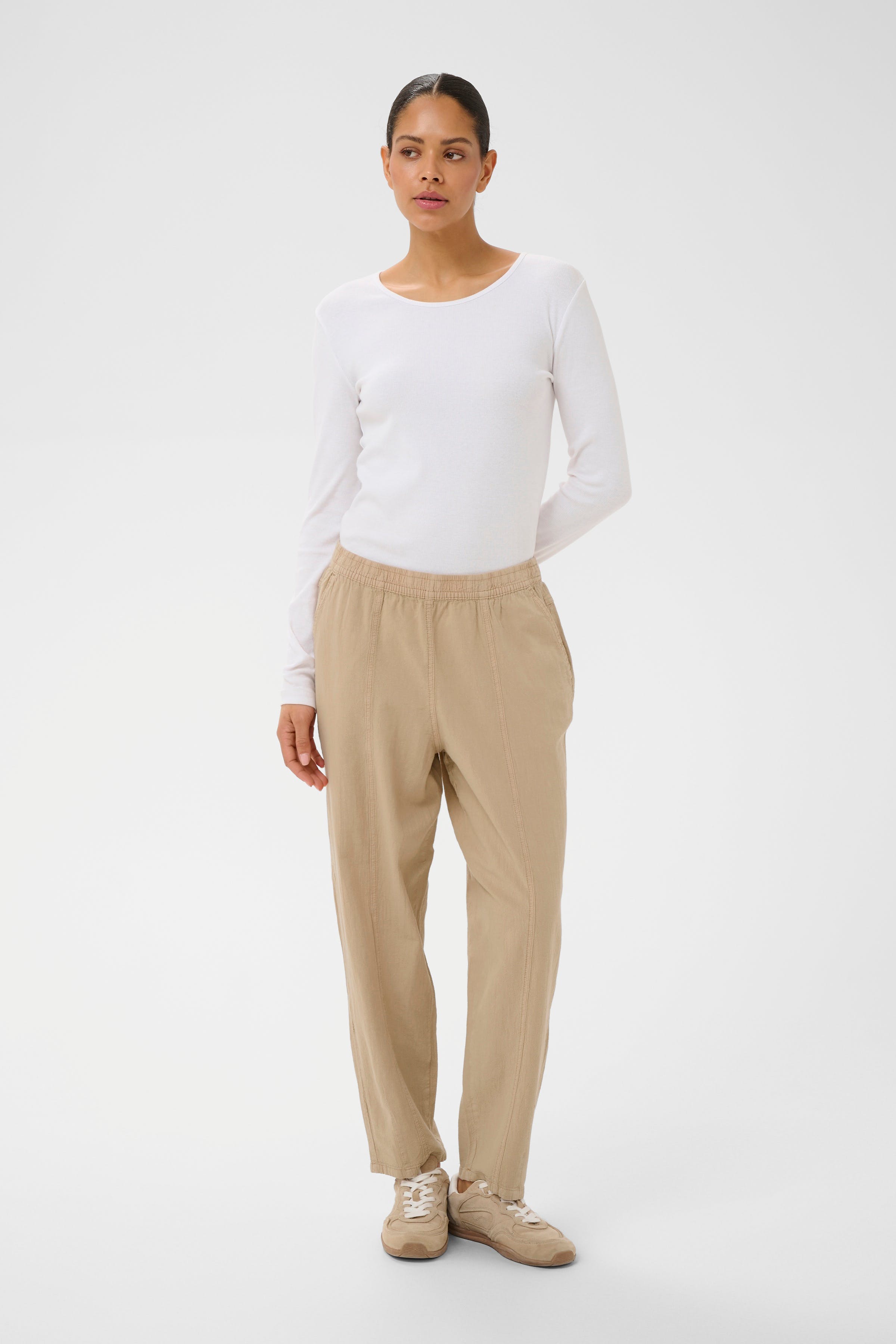 KAnaya Trousers LOOKBOOK FRONT 10511153-101239