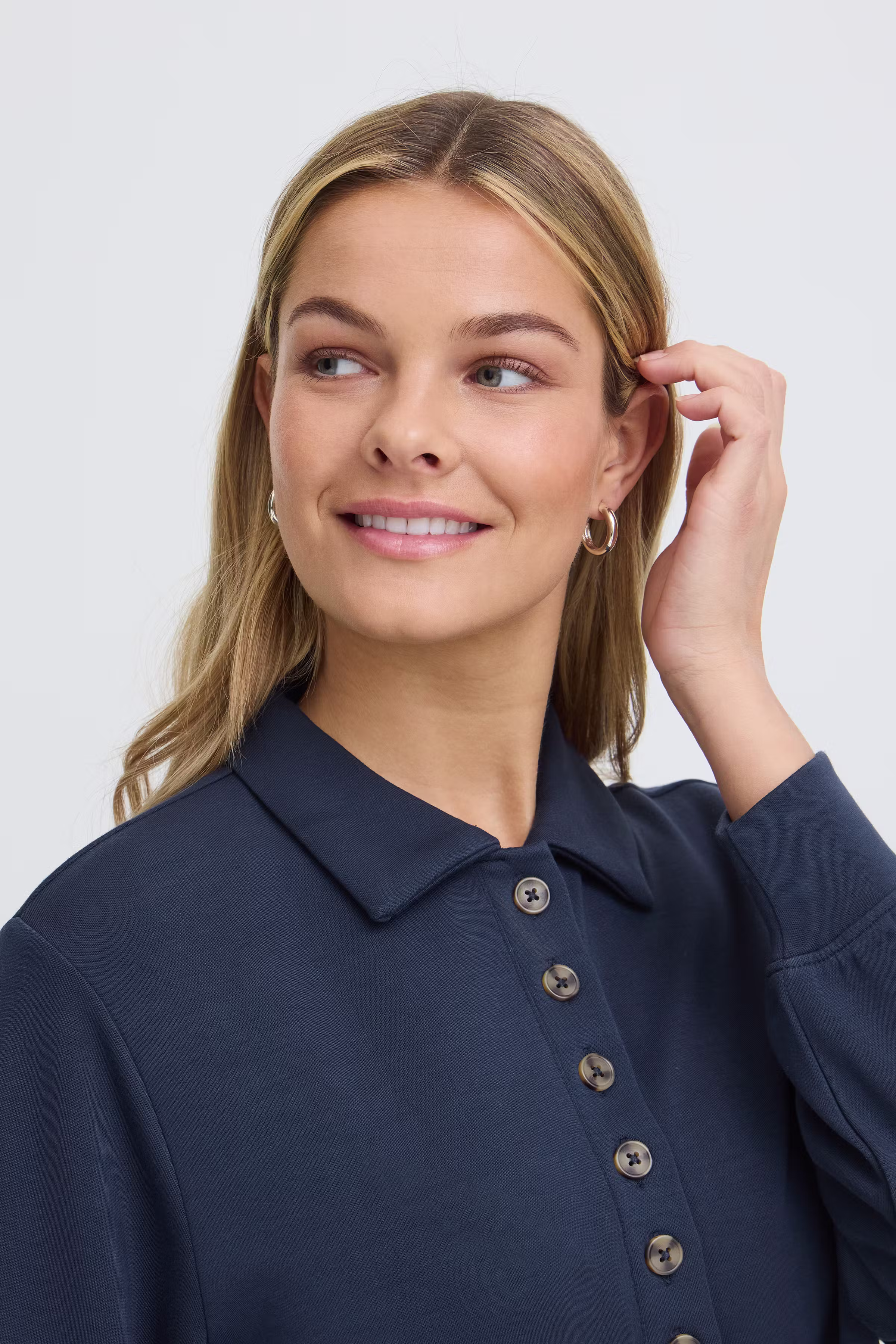 FRAURORA Sweatshirt LOOKBOOK DETAIL 20618036-193923