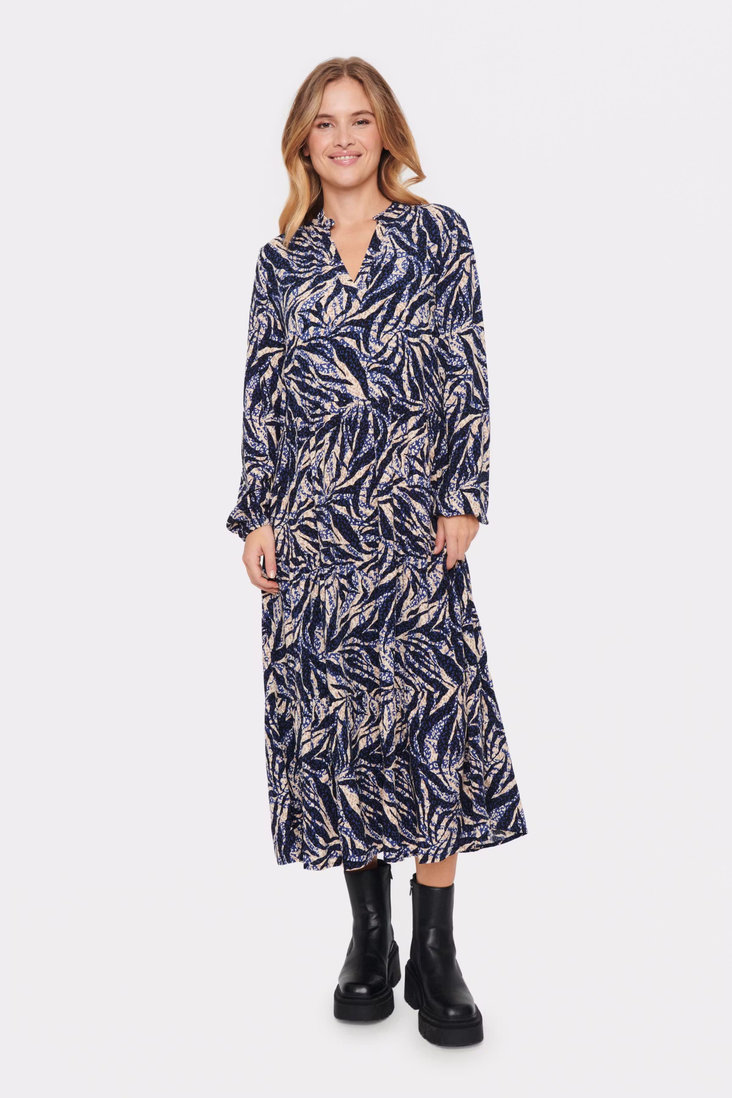 EdaSZ Dress LOOKBOOK FRONT 30511115-302589