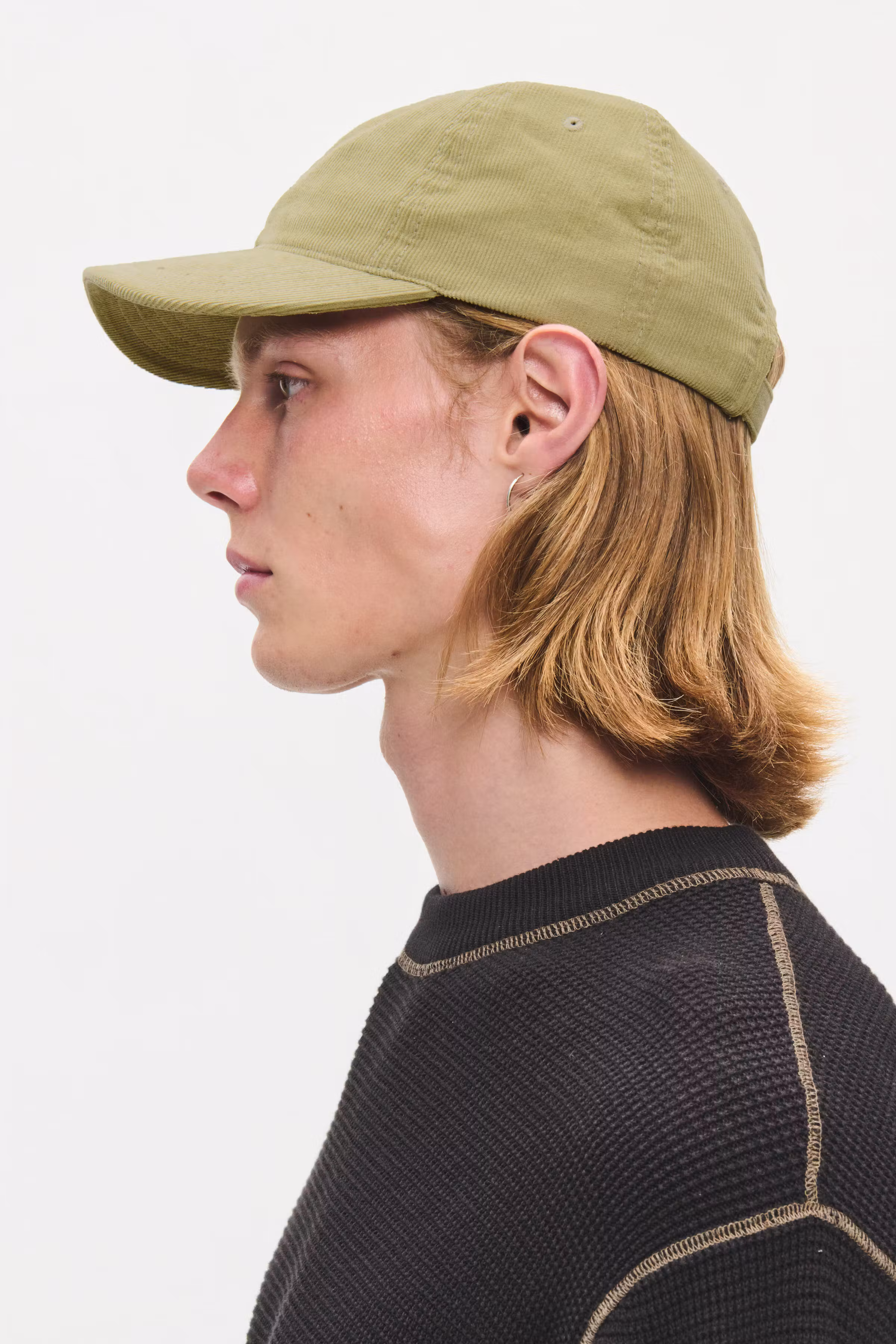 WWW.W. Cap LOOKBOOK DETAIL 30252251-160526
