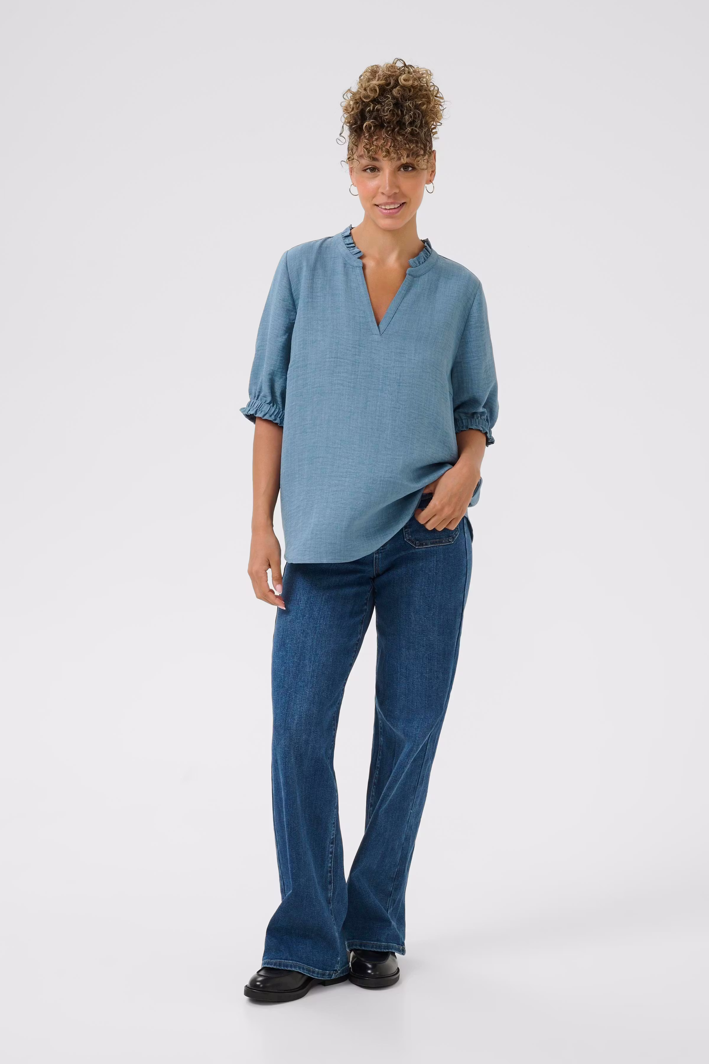 BPoda Blouse LOOKBOOK FRONT 40200027-1840201