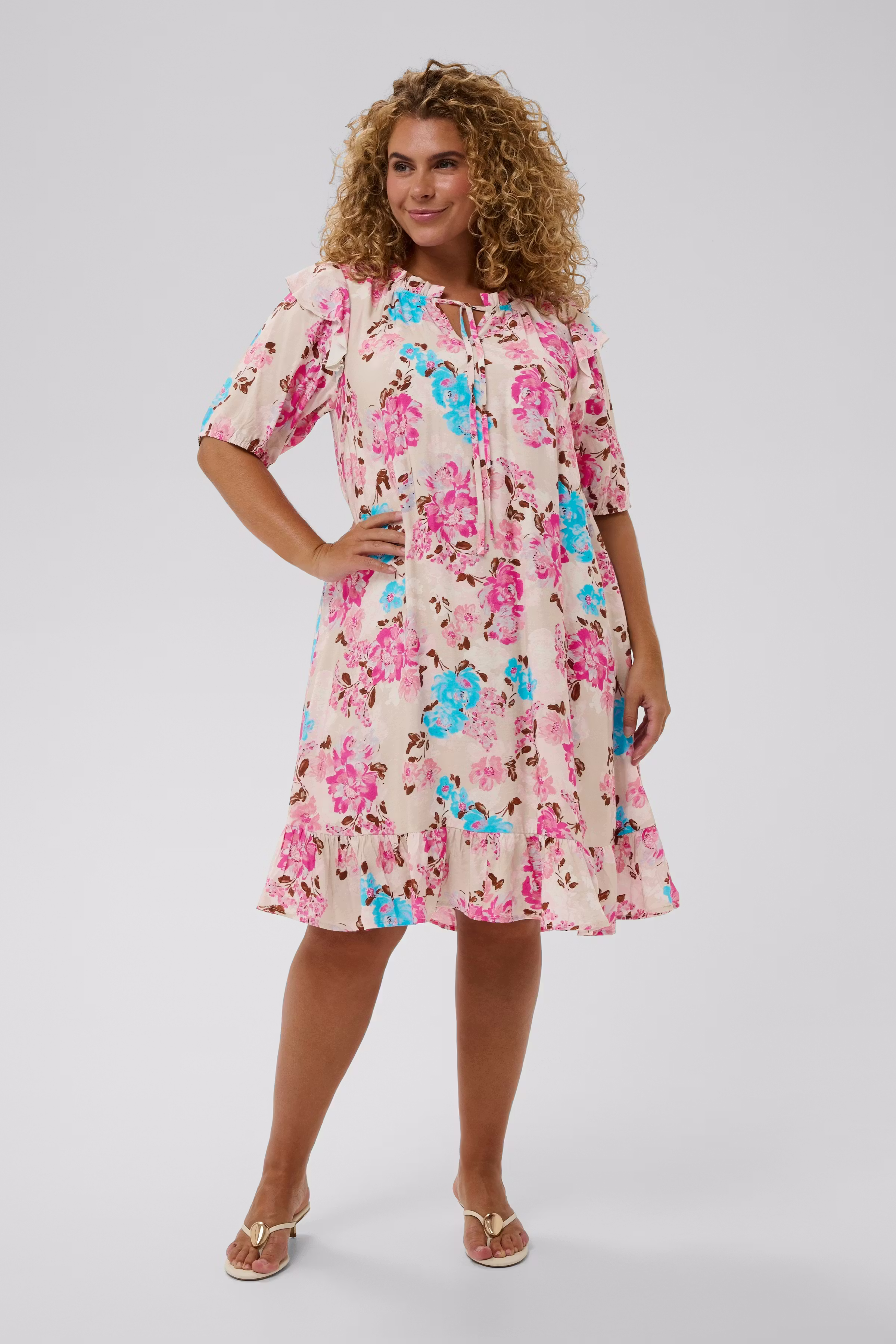 KChayley Kleid LOOKBOOK FRONT 10584159-109324