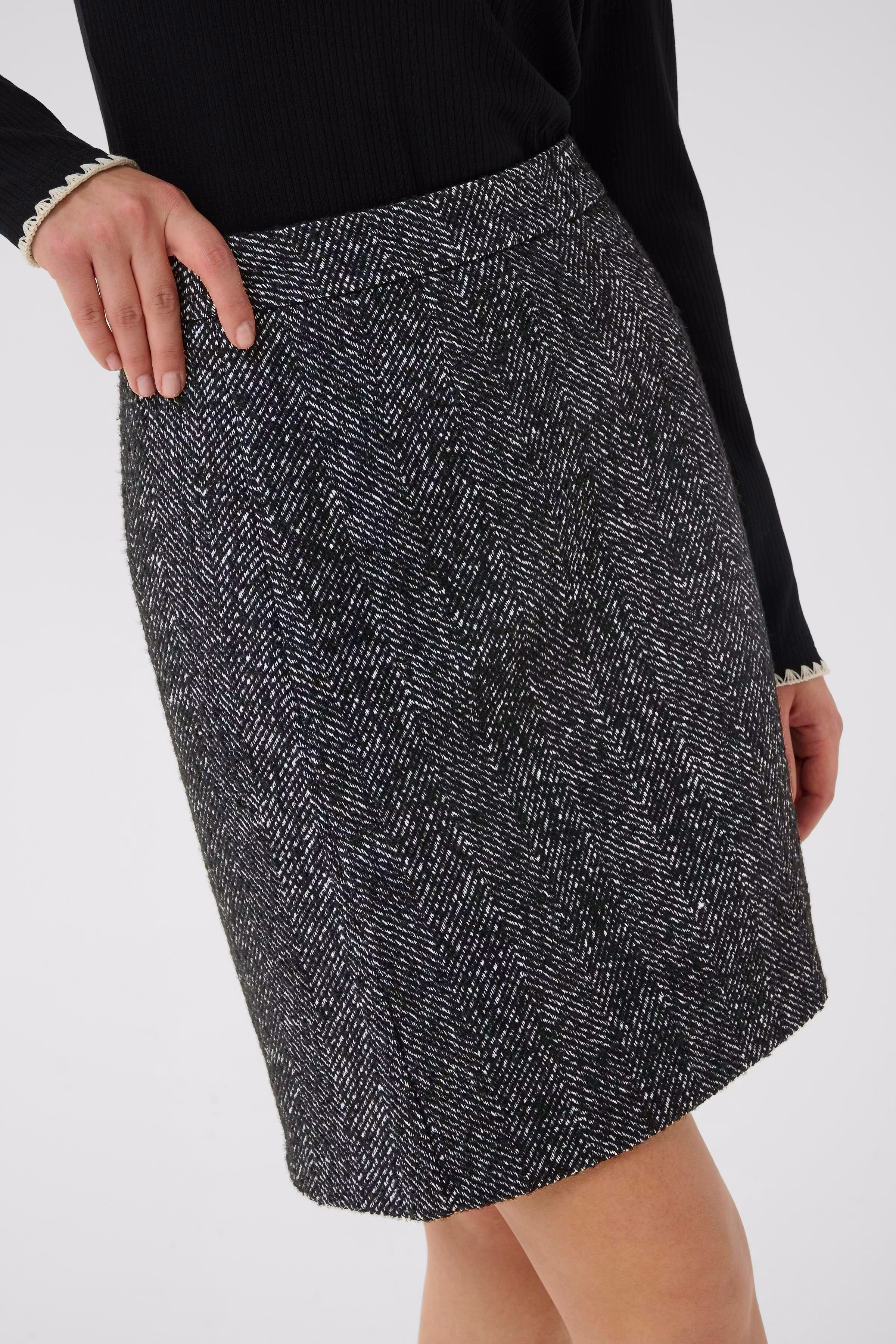 CROlina Rock LOOKBOOK DETAIL 10614327-108333