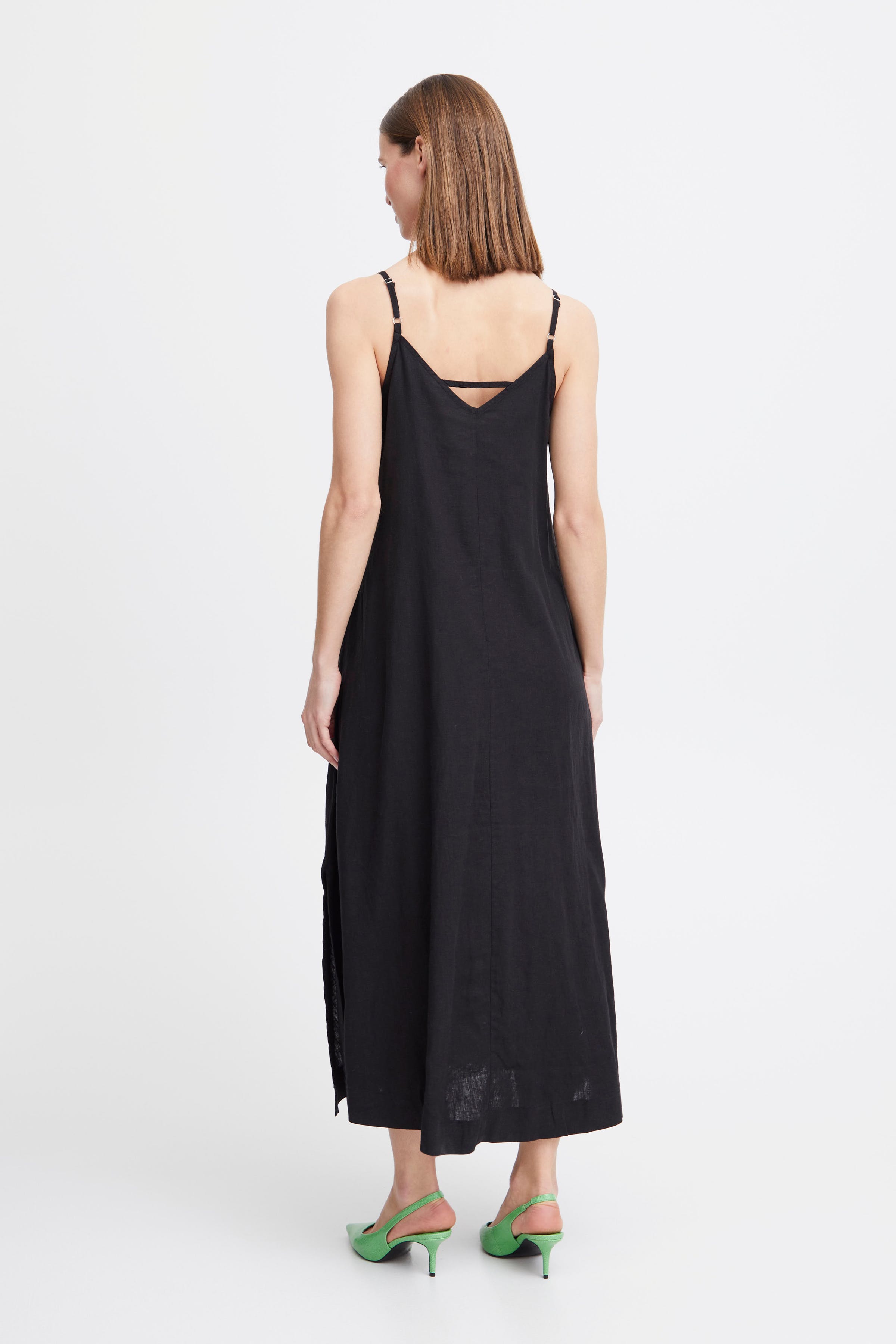 BYFALAKKA Kleid LOOKBOOK BACK 20814555-200451