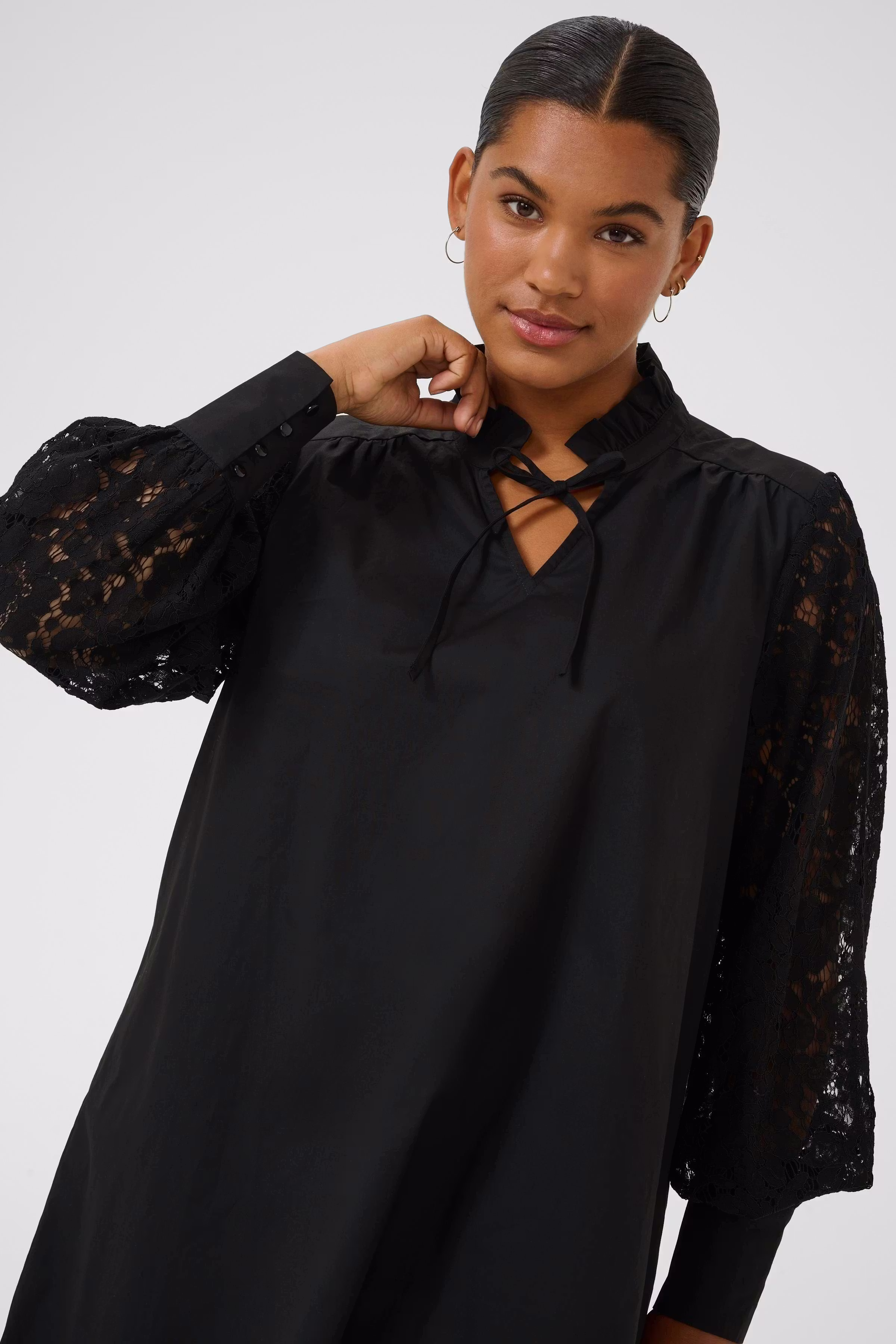 KCmynthia Dress LOOKBOOK DETAIL 10583683-100121