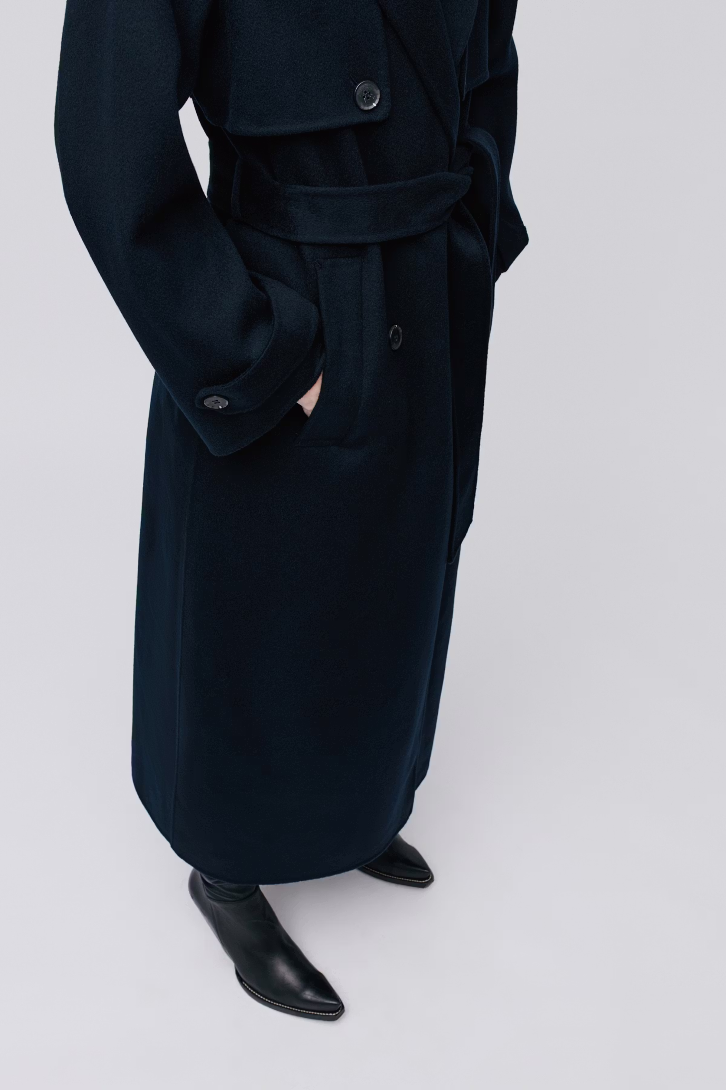 COLETTE Coat LOOKBOOK FRONT 30600565-BL900