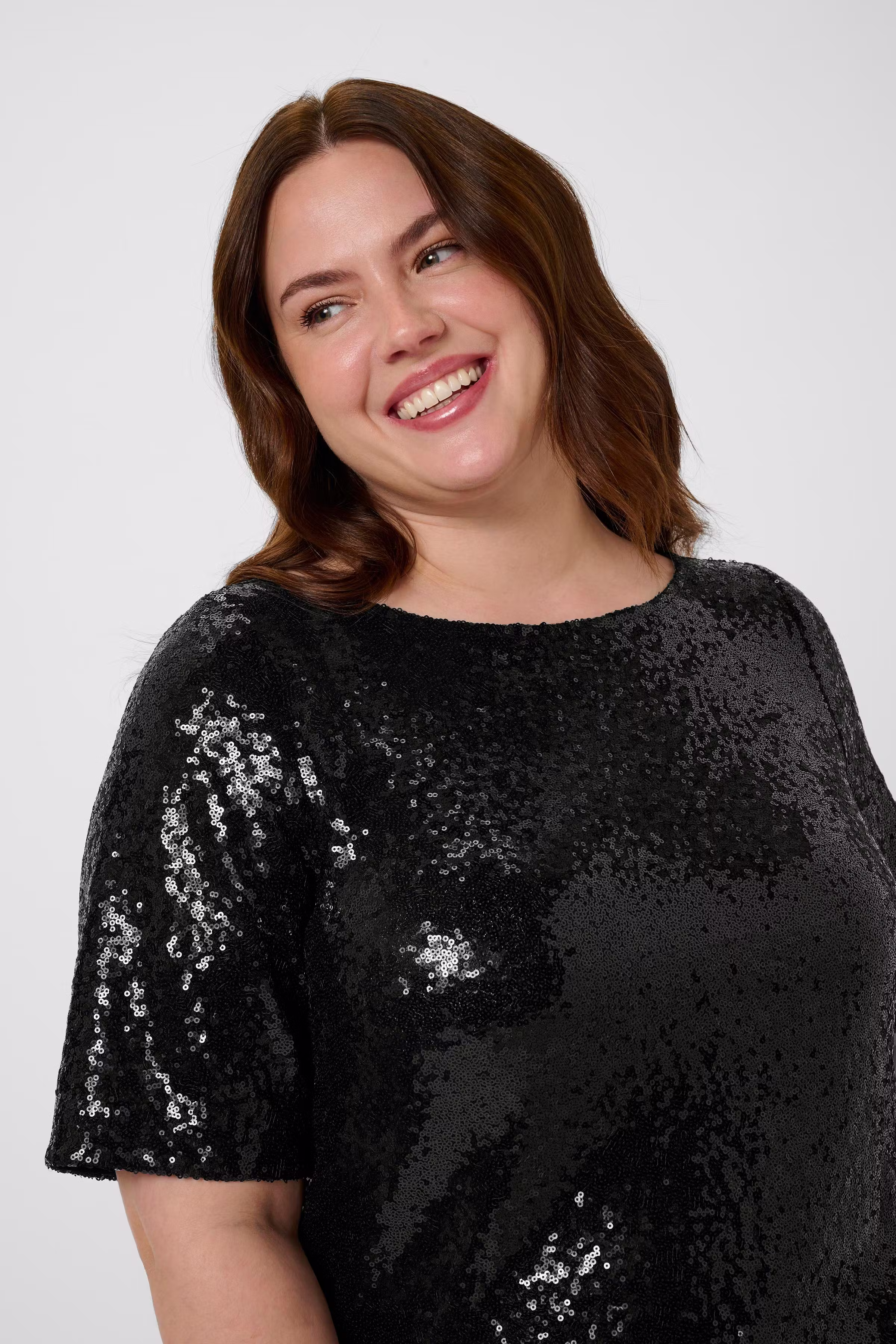 KCmirana Pailletbluse LOOKBOOK DETAIL 10583819-100121