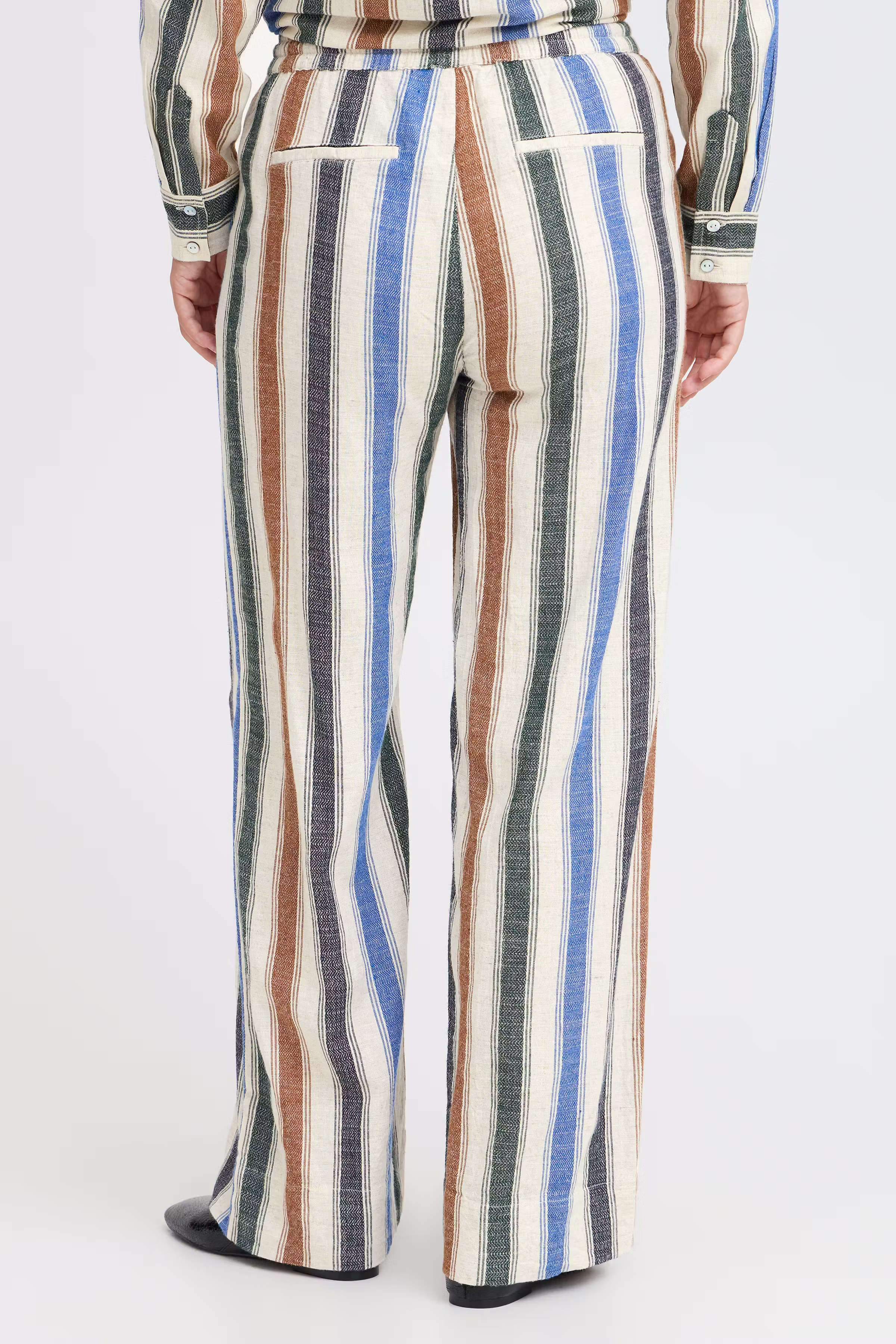 PZNORAH broek LOOKBOOK BACK 50208749-110105