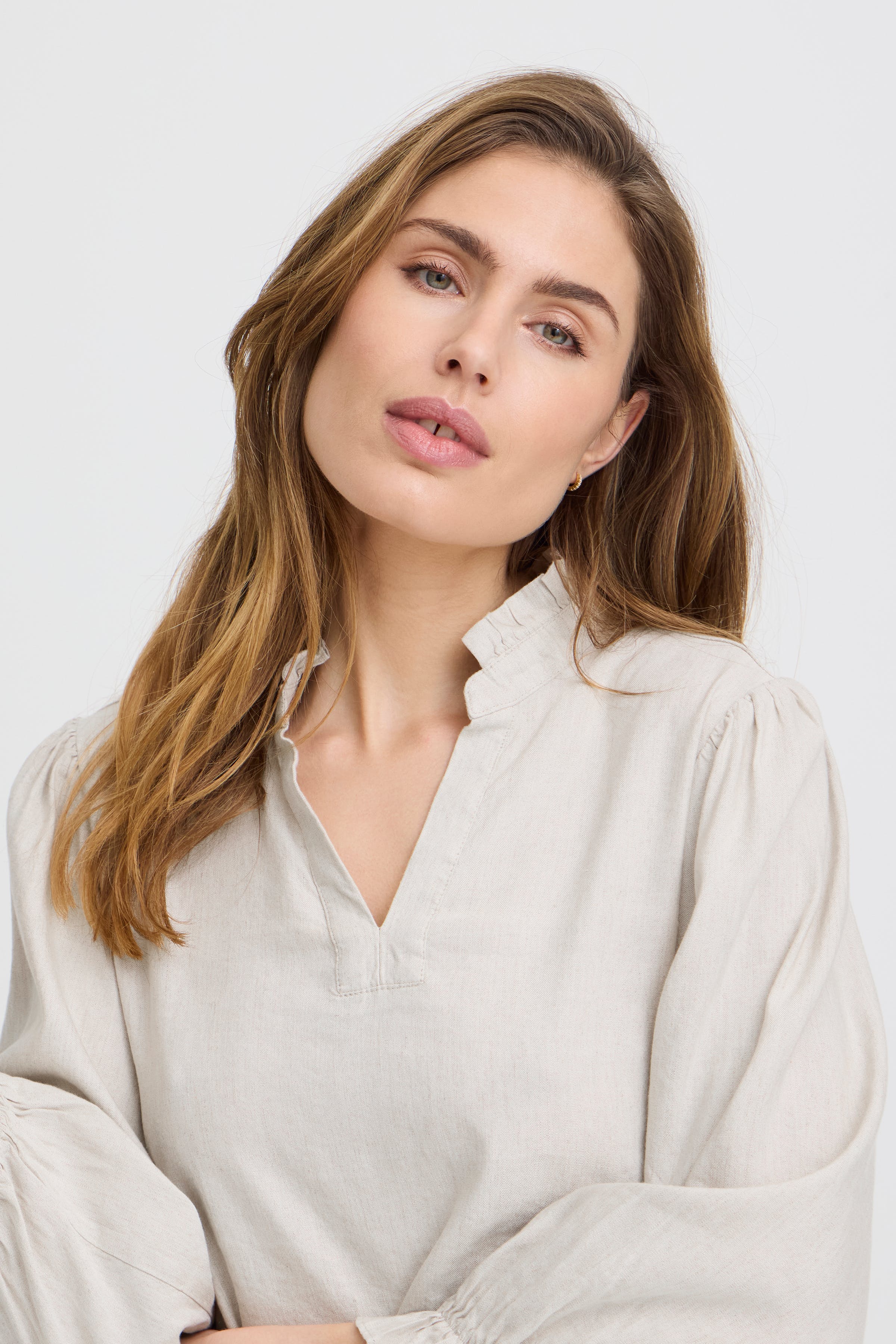 PZLUCA Bluse LOOKBOOK DETAIL 50210428-1309071