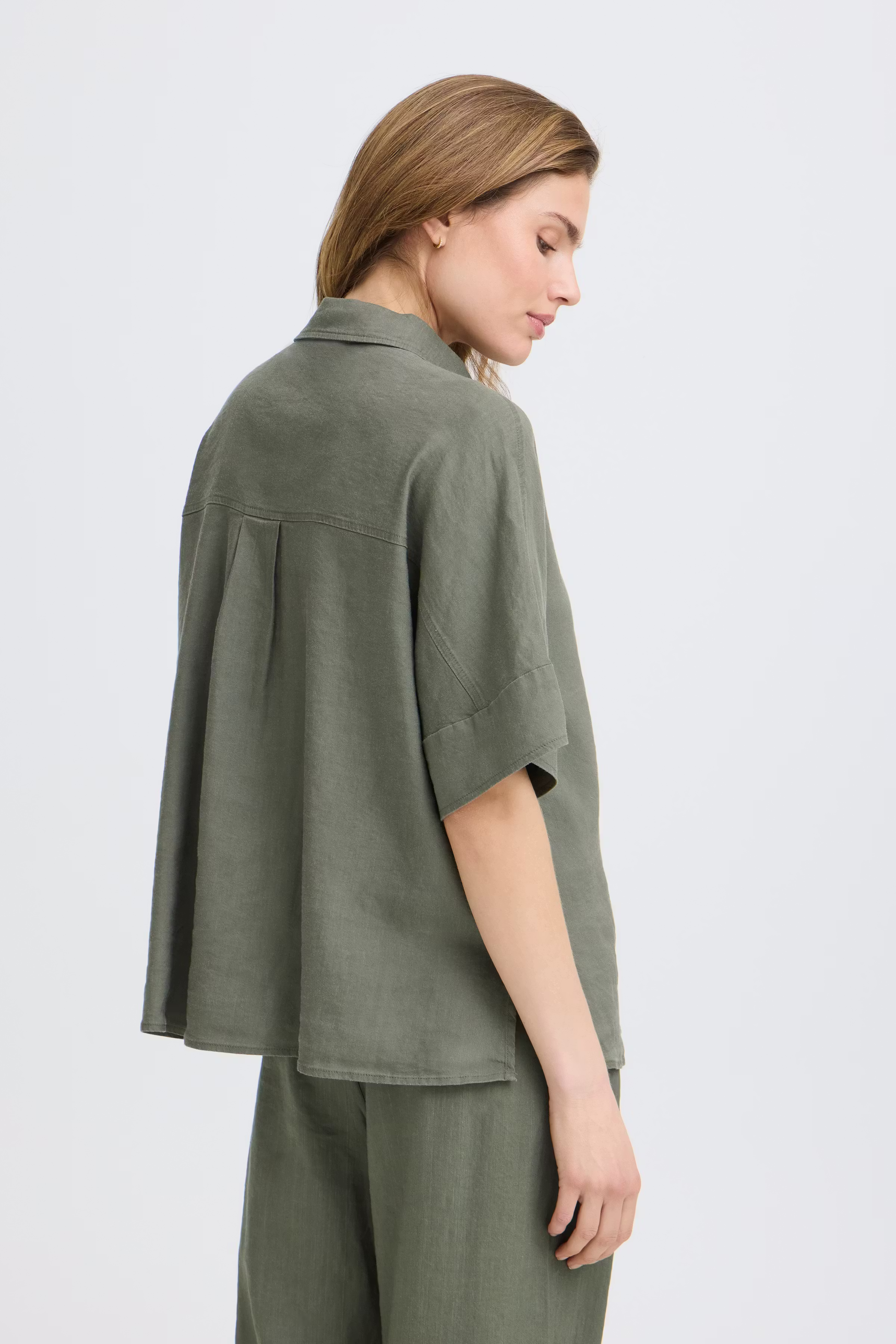 PZLUCA Skjorte LOOKBOOK BACK 50210426-180312