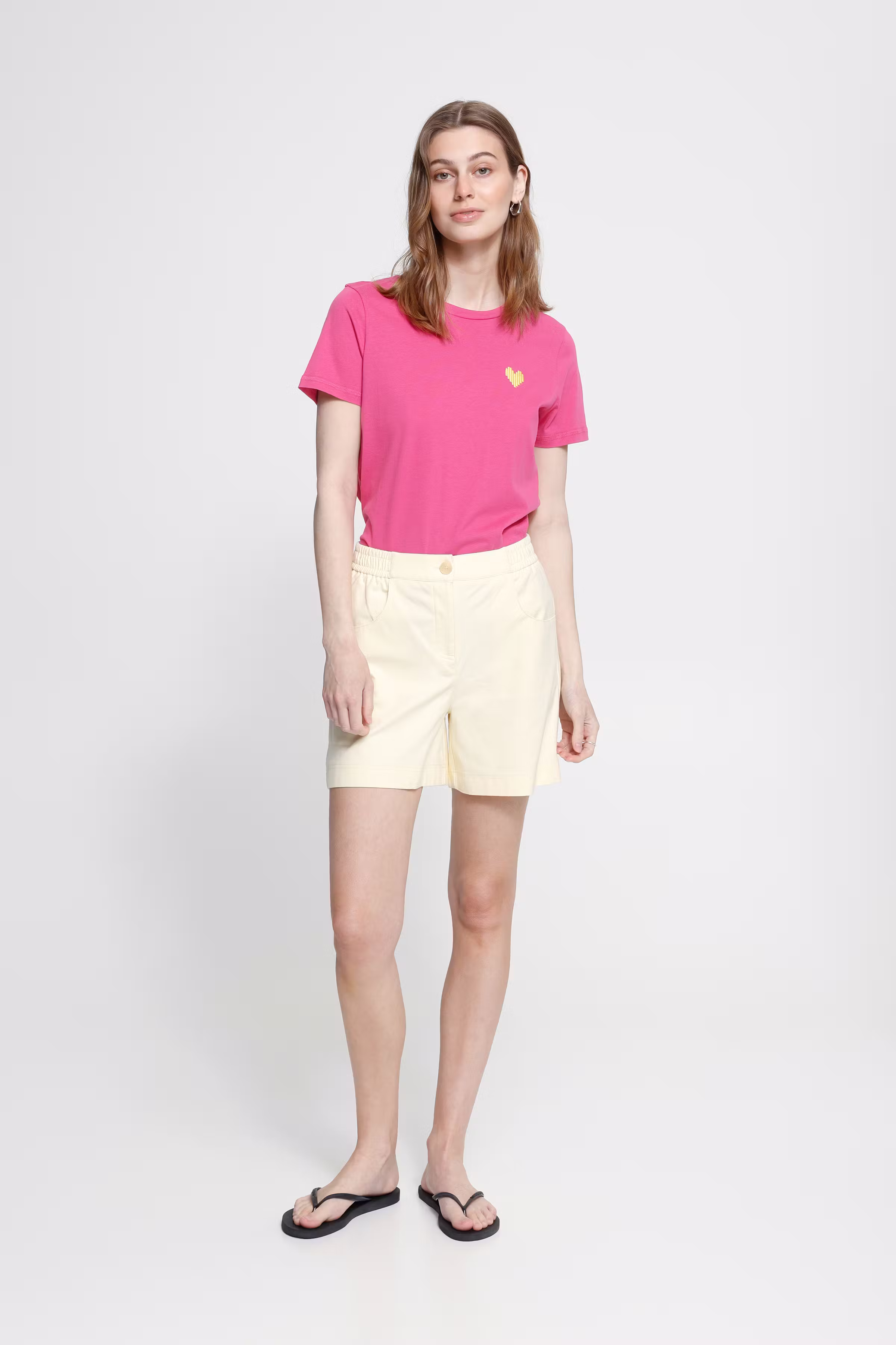 IHCAMINNA T-shirt LOOKBOOK FRONT 20125984-900007490
