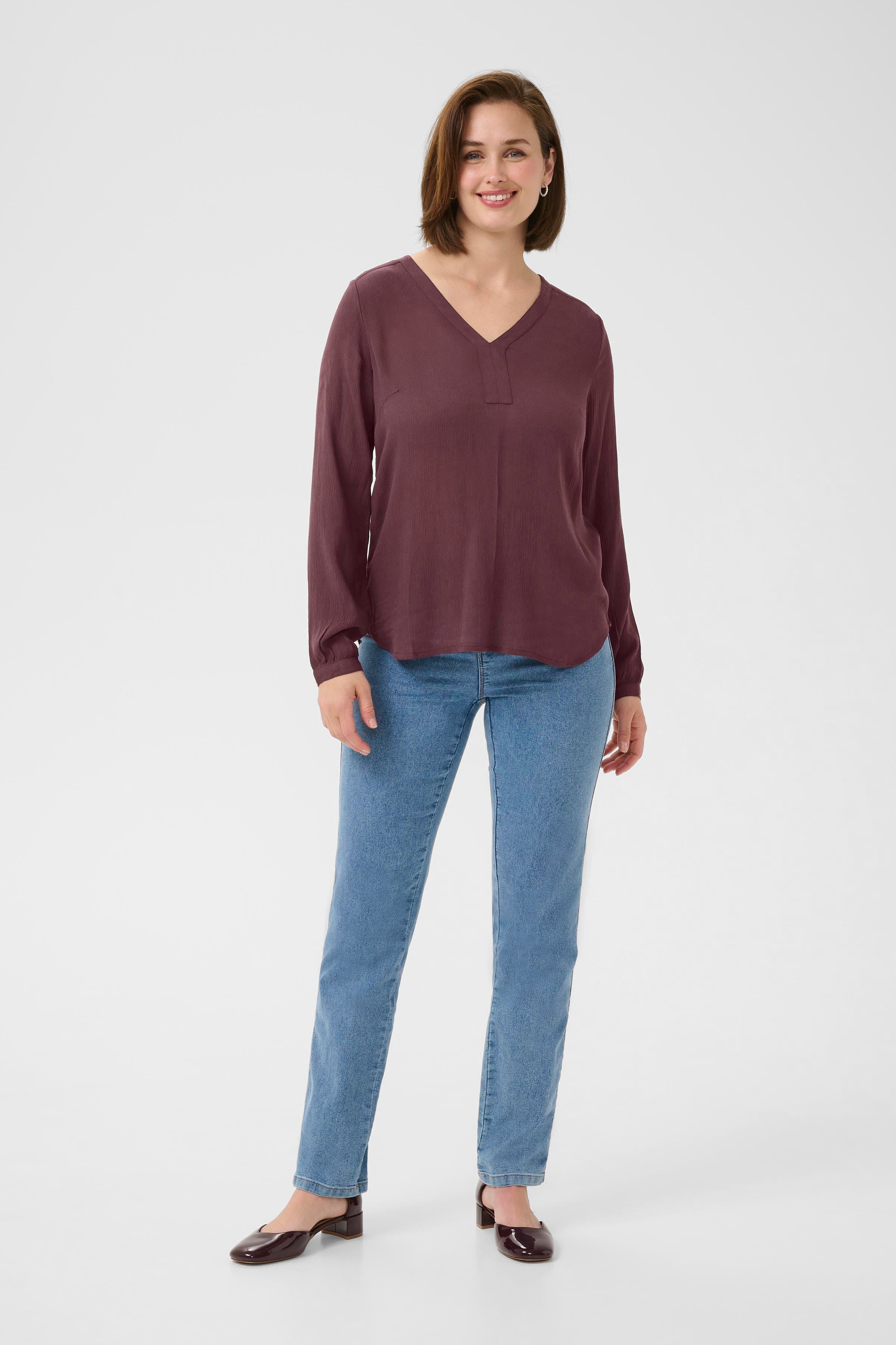 KAamber Blouse LOOKBOOK FRONT 501032-191619