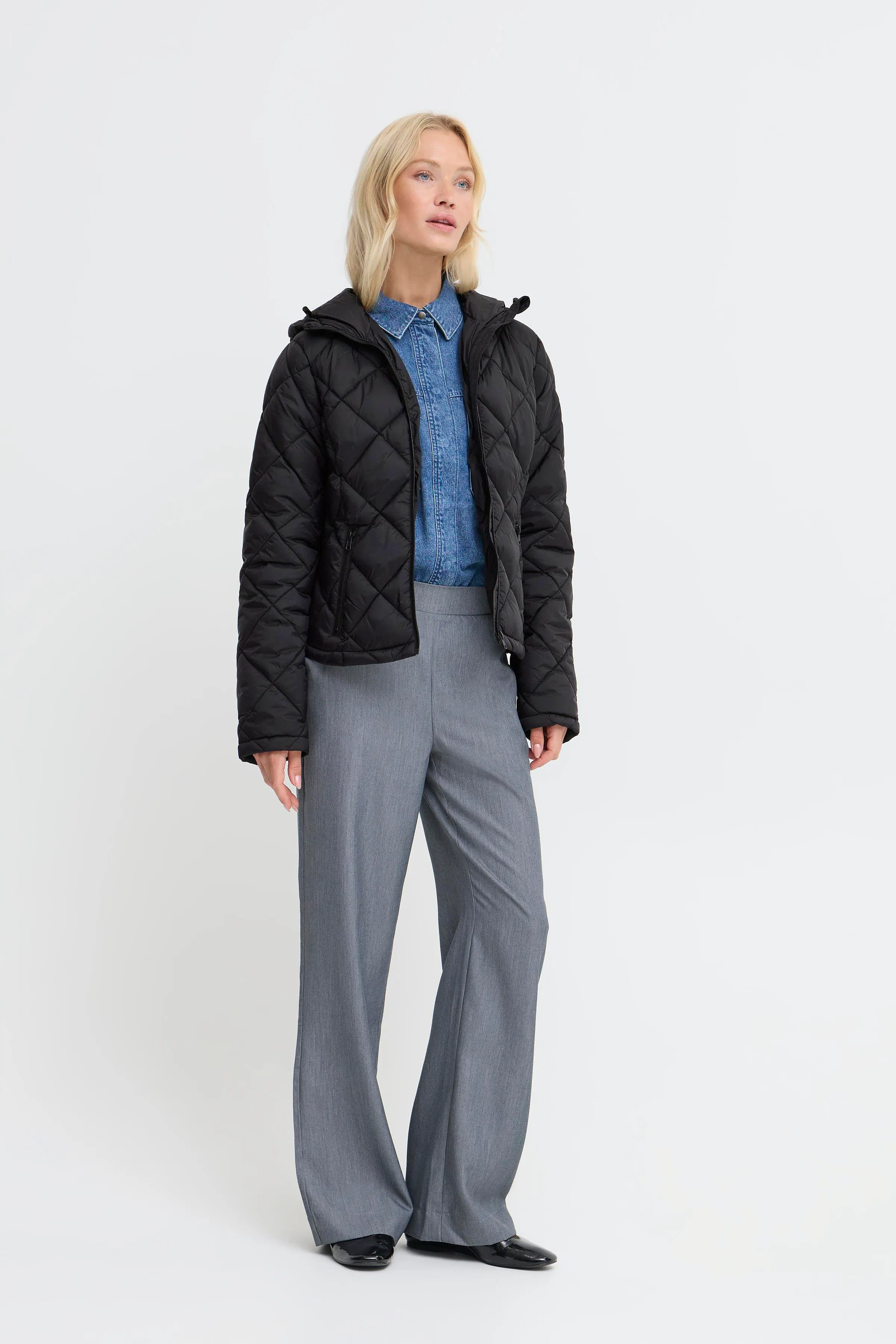 BYBERTA Yttertøy LOOKBOOK FRONT 20816940-200451
