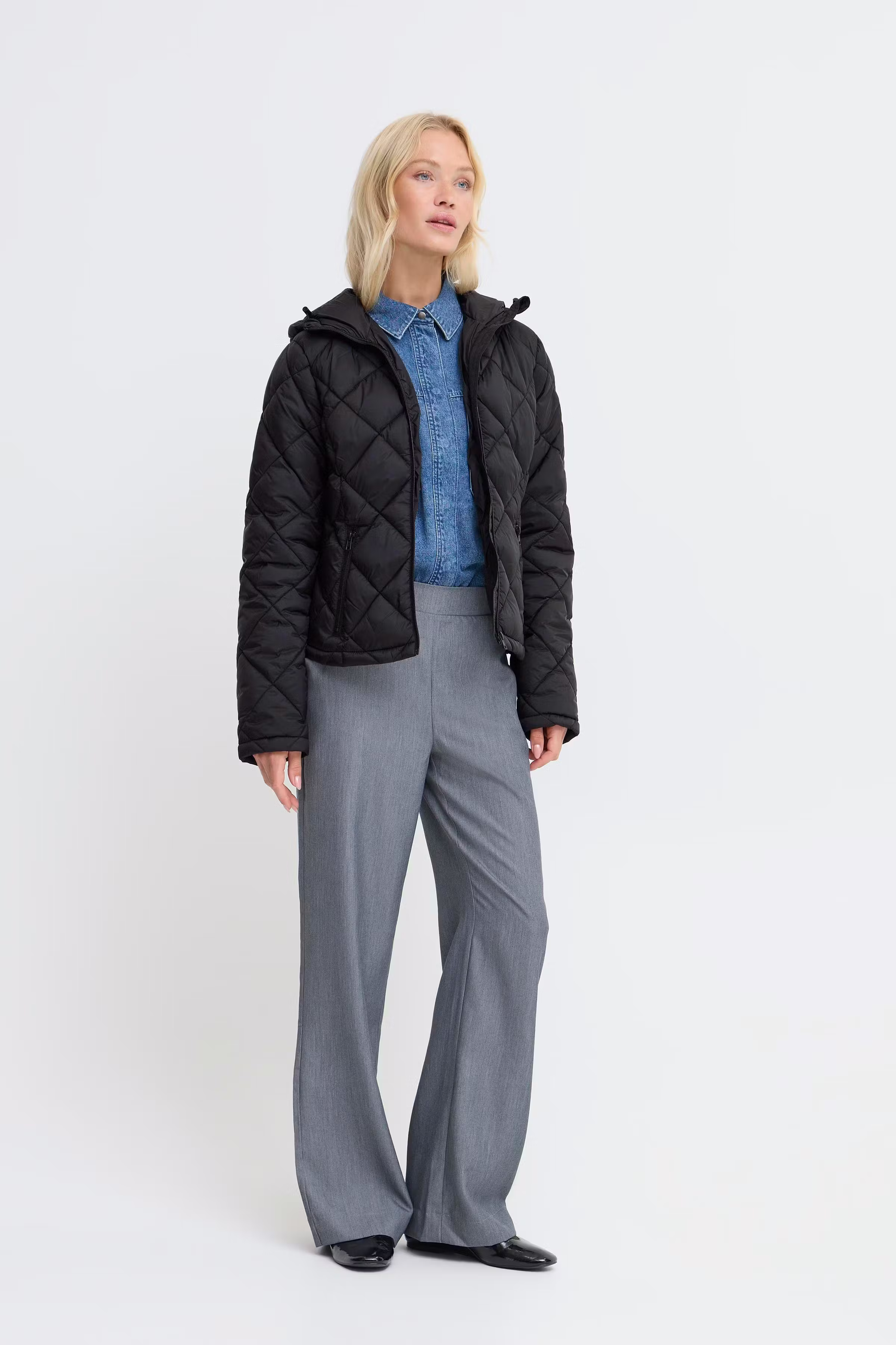 BYBERTA Yttertøy LOOKBOOK FRONT 20816940-200451