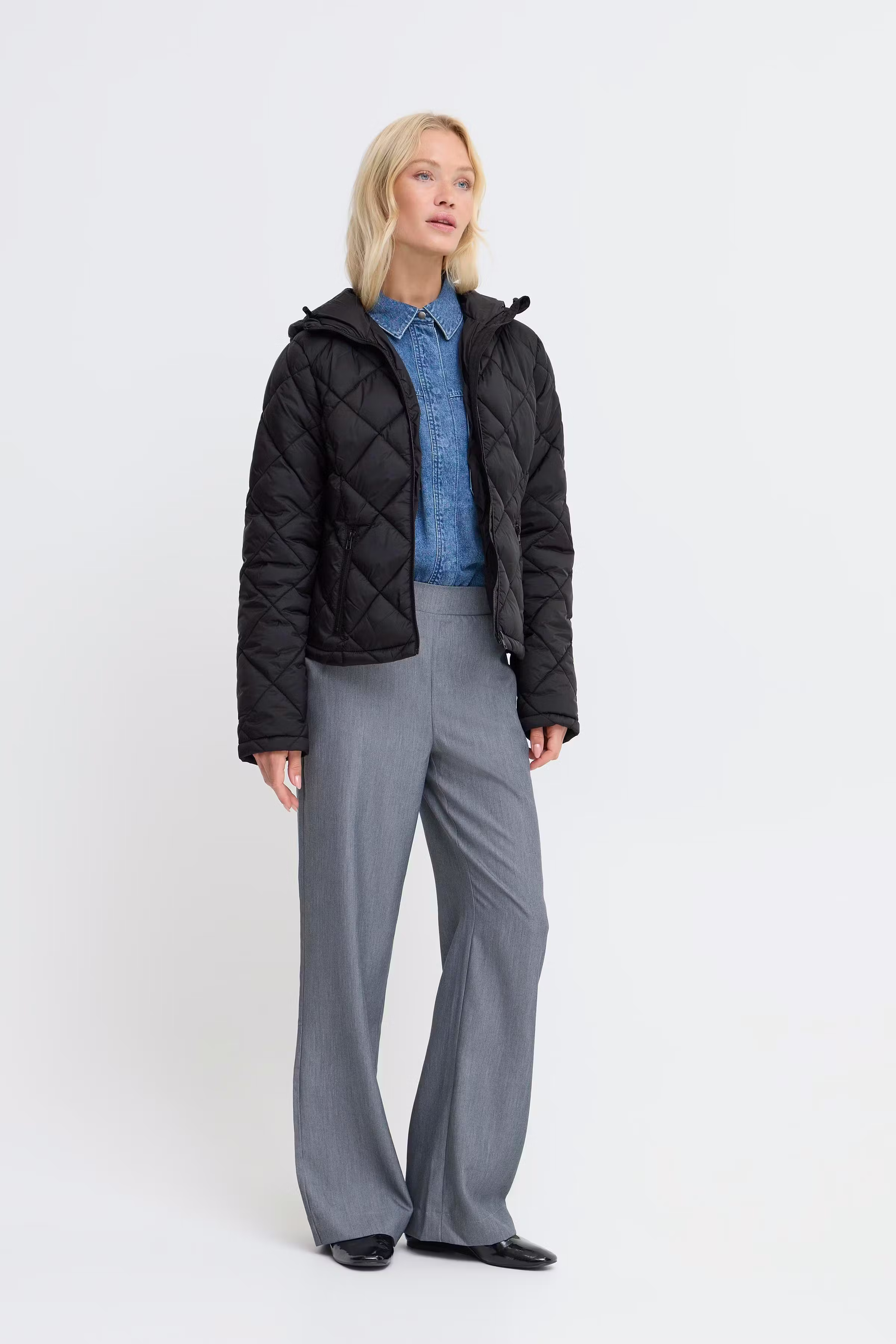 BYBERTA Yttertøy LOOKBOOK FRONT 20816940-200451