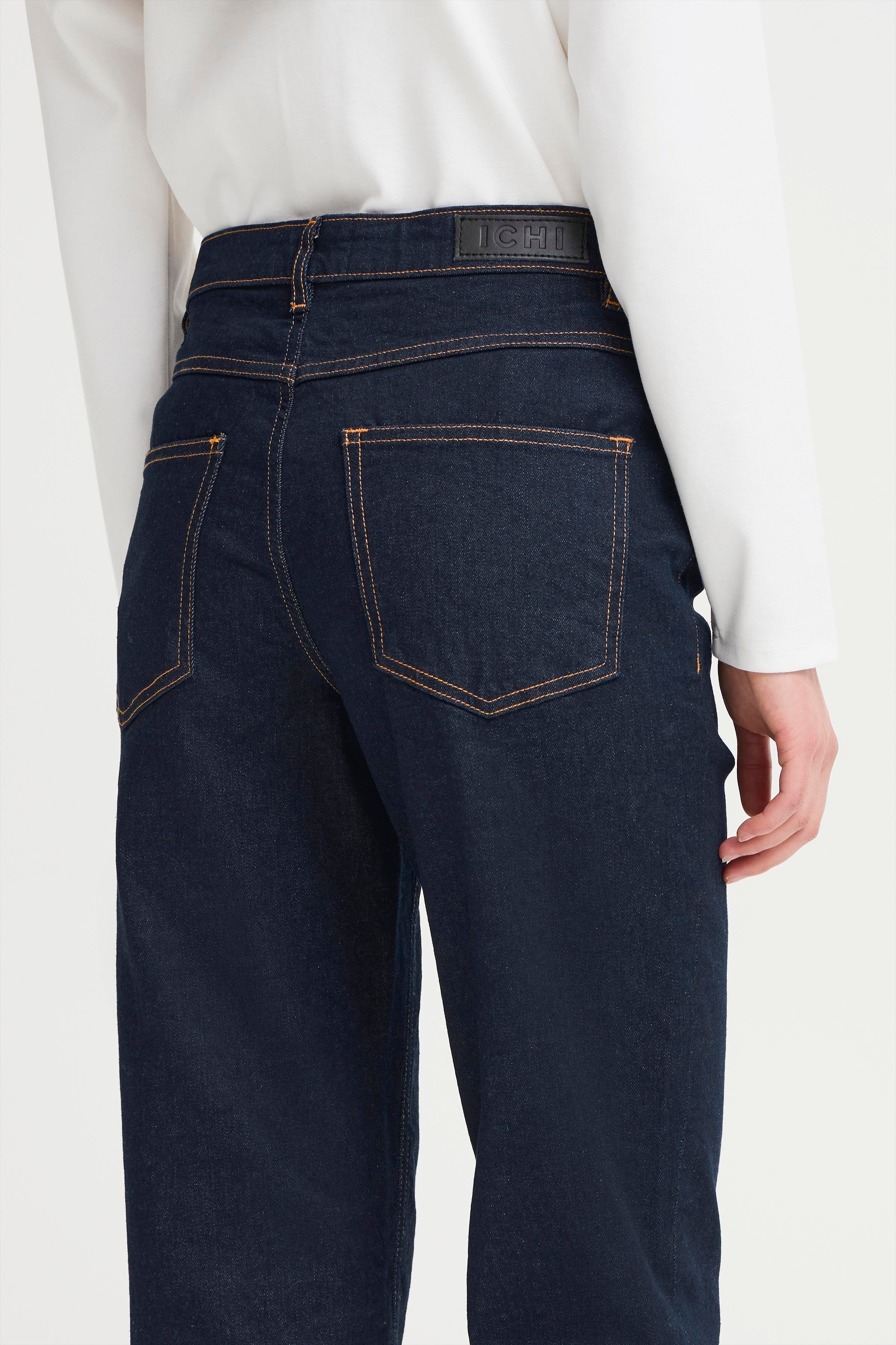 IHTWIGGY RAVEN Jeans LOOKBOOK DETAIL 20110967-900000209