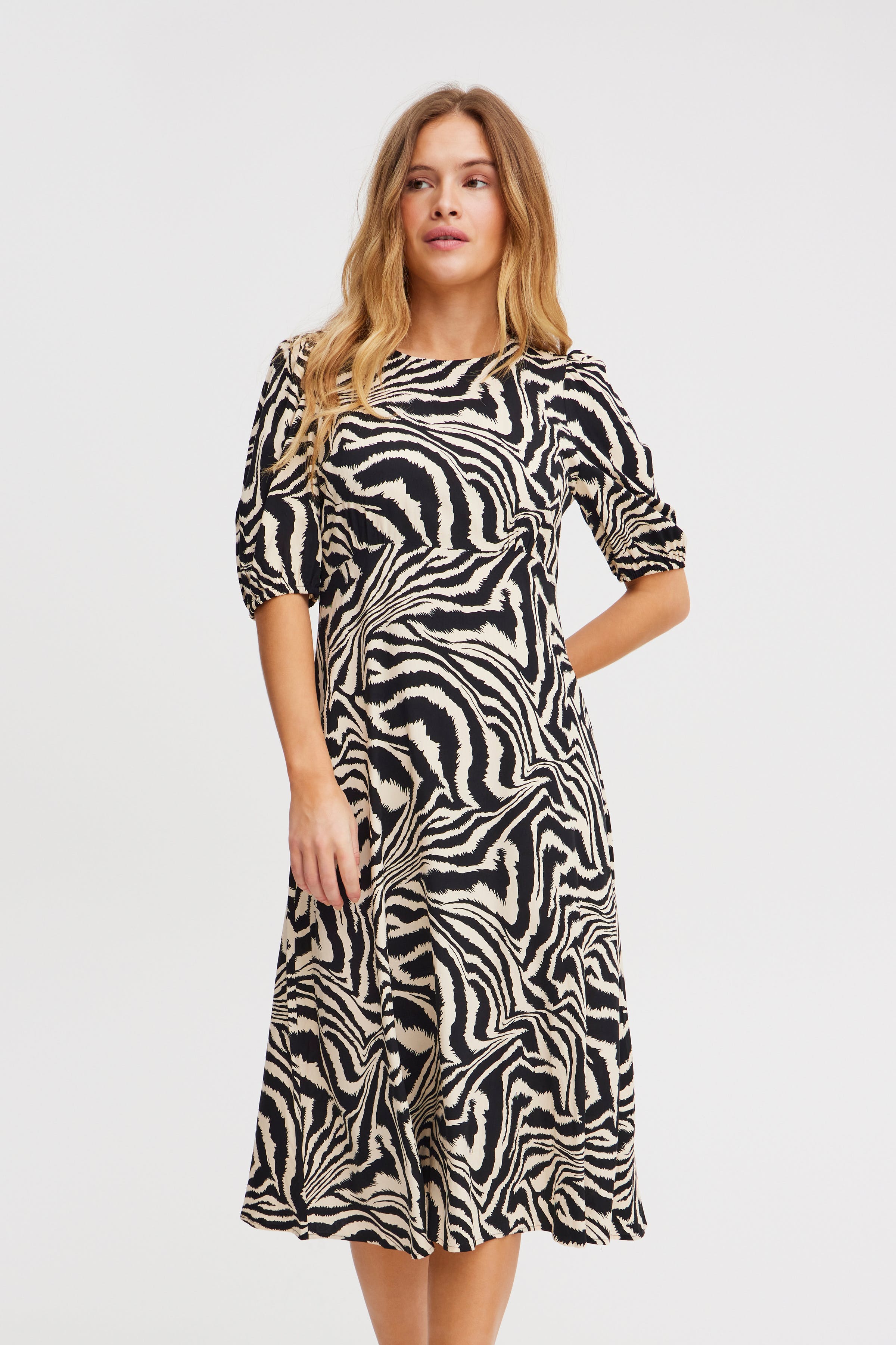 PZNELLY Dress LOOKBOOK BACK 50208110-203808