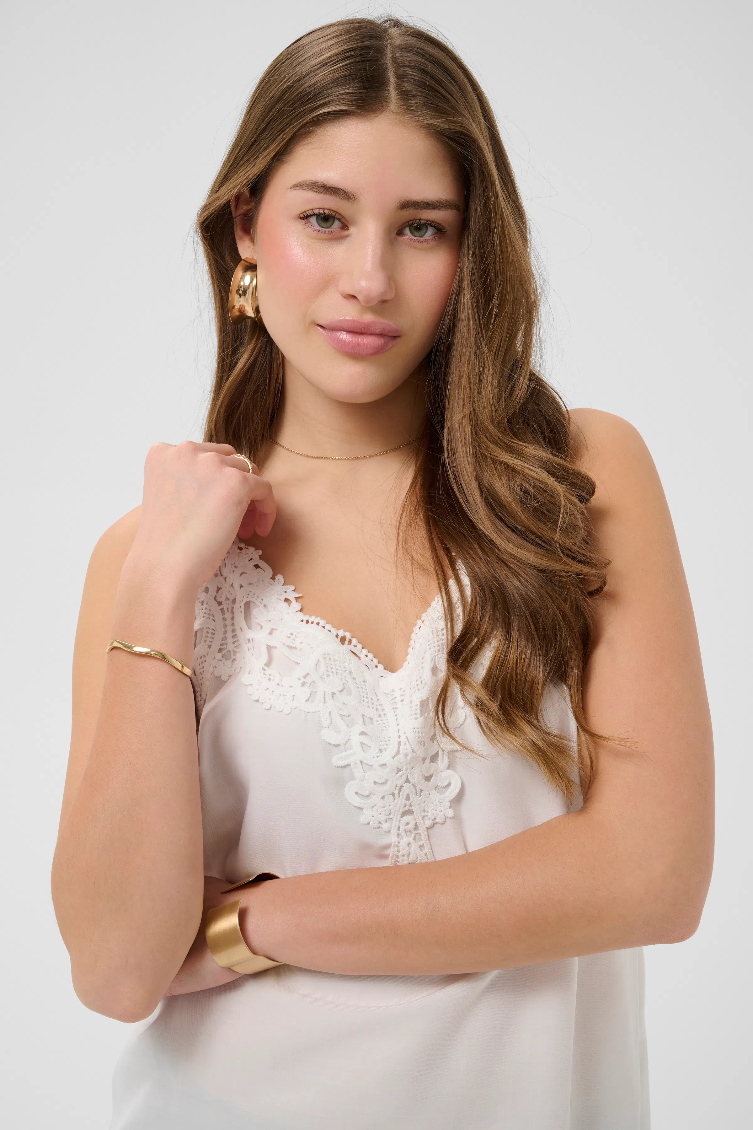 CRAnna Top LOOKBOOK DETAIL 10611224-110602