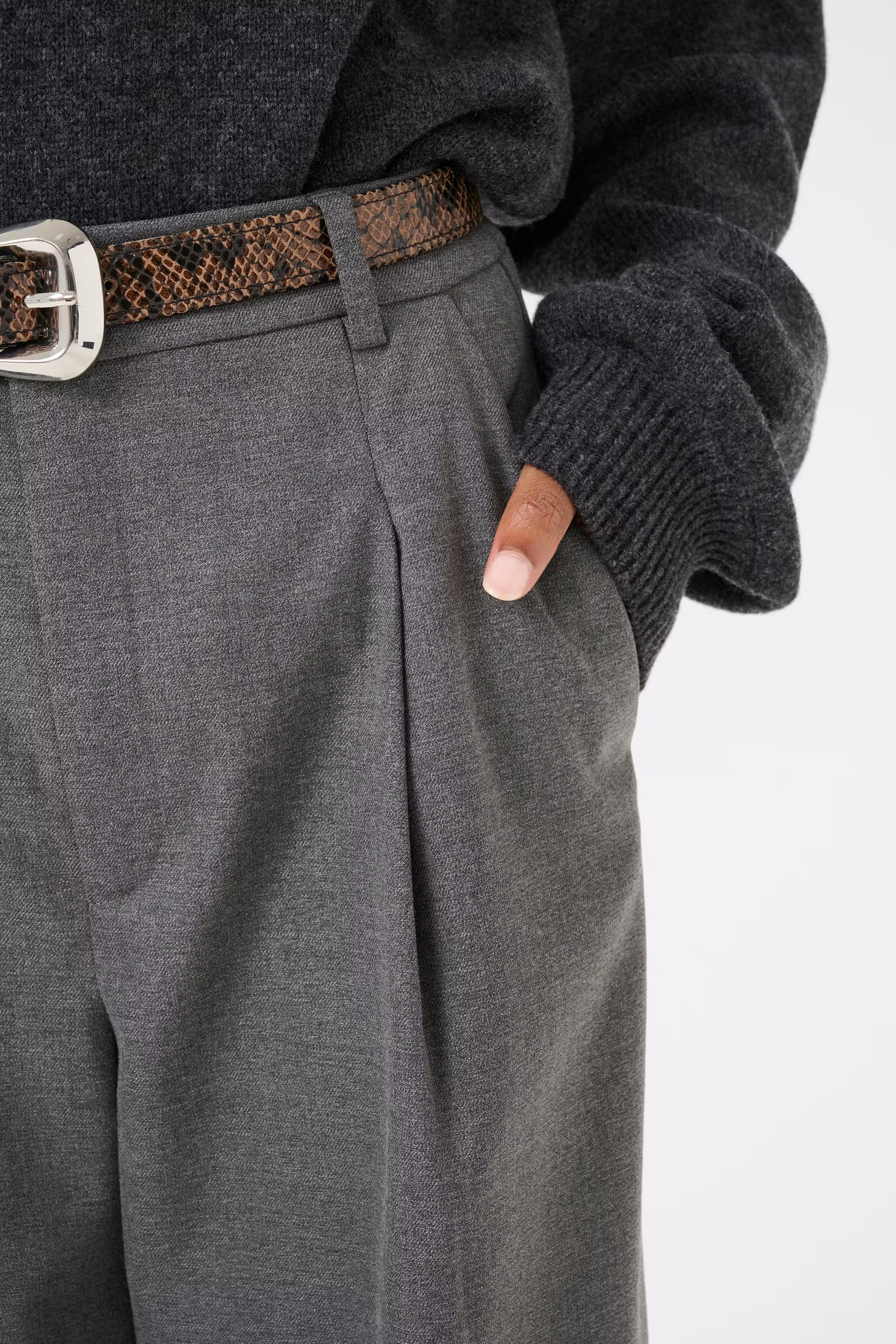 GZpaula Trousers LOOKBOOK DETAIL 10910494-100494