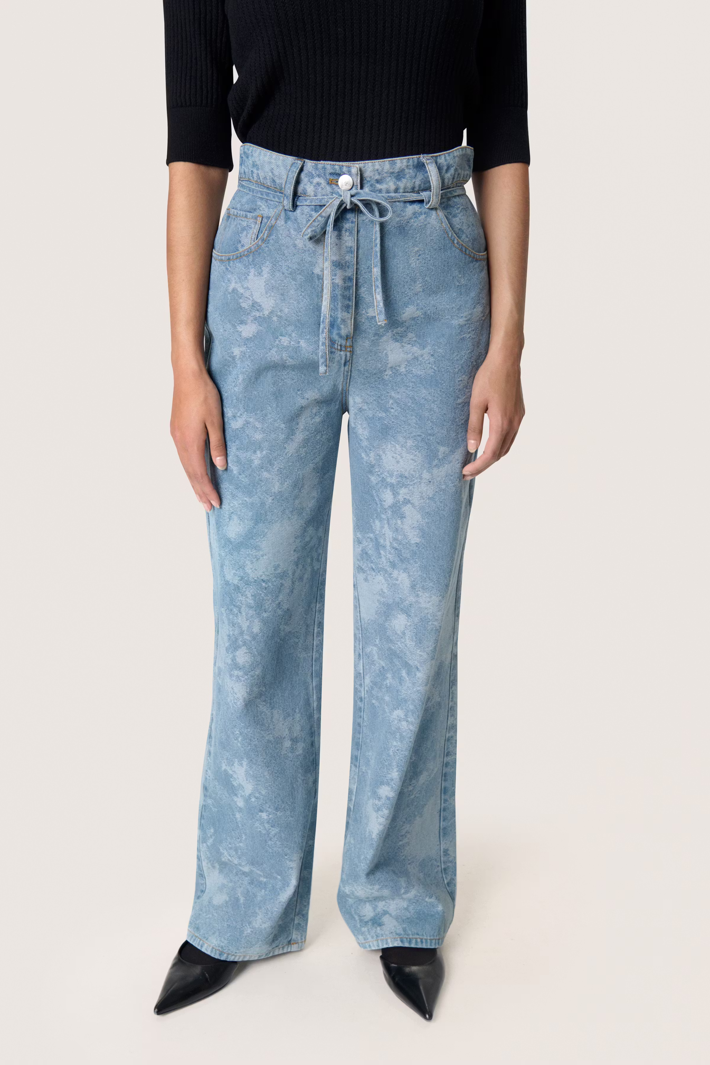 SLAltea Jeans LOOKBOOK FRONT 30408532-304121