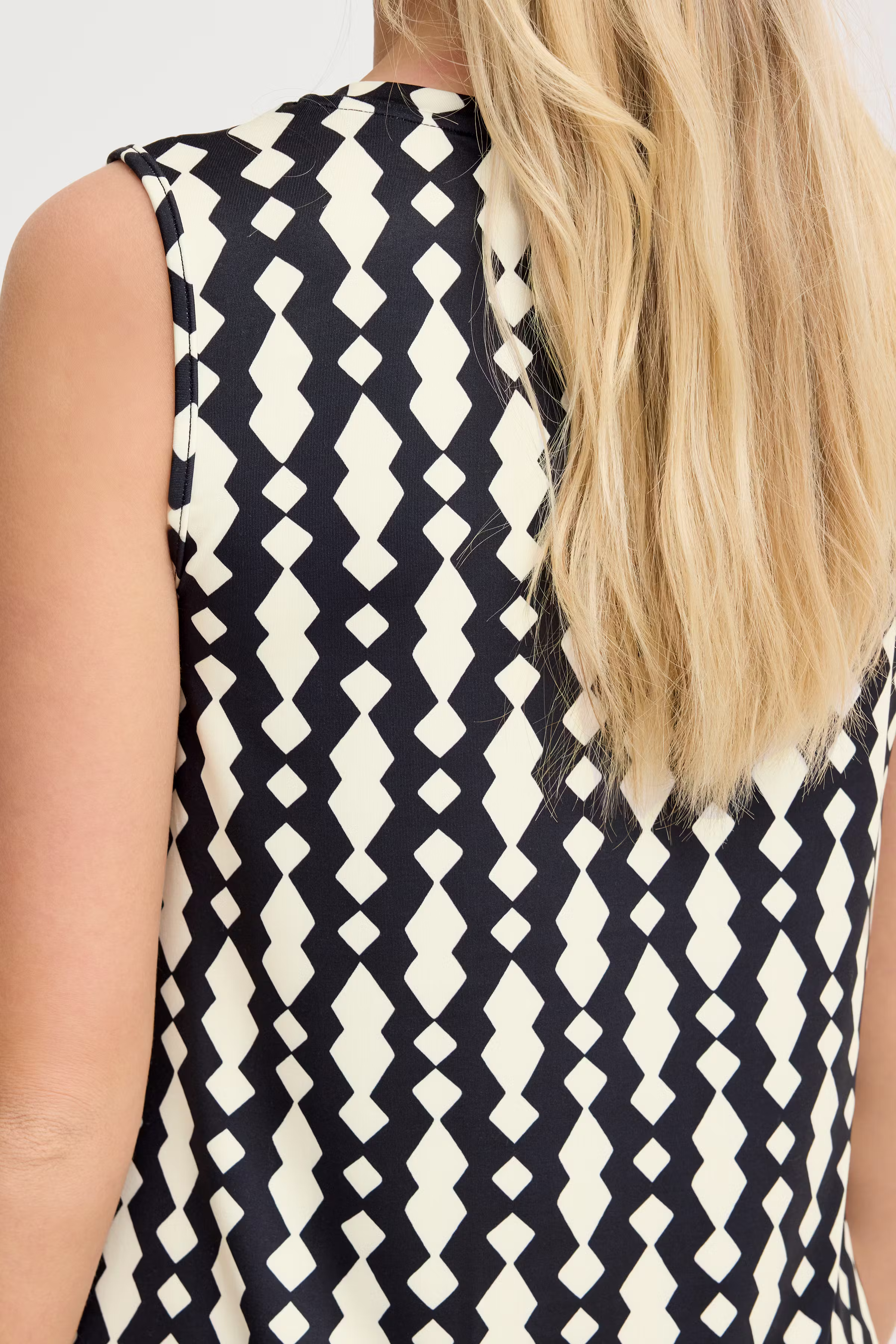 FRSEEN Top LOOKBOOK DETAIL 20614030-204764