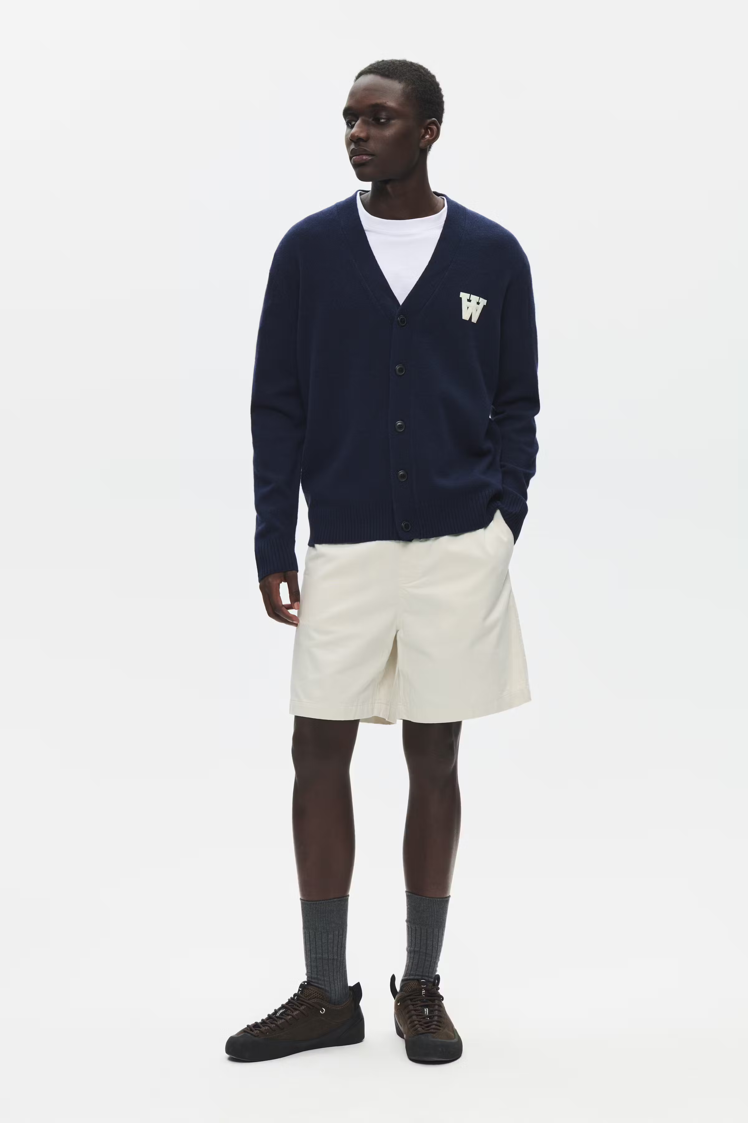 WWTay Cardigan LOOKBOOK FRONT 30251648-194011