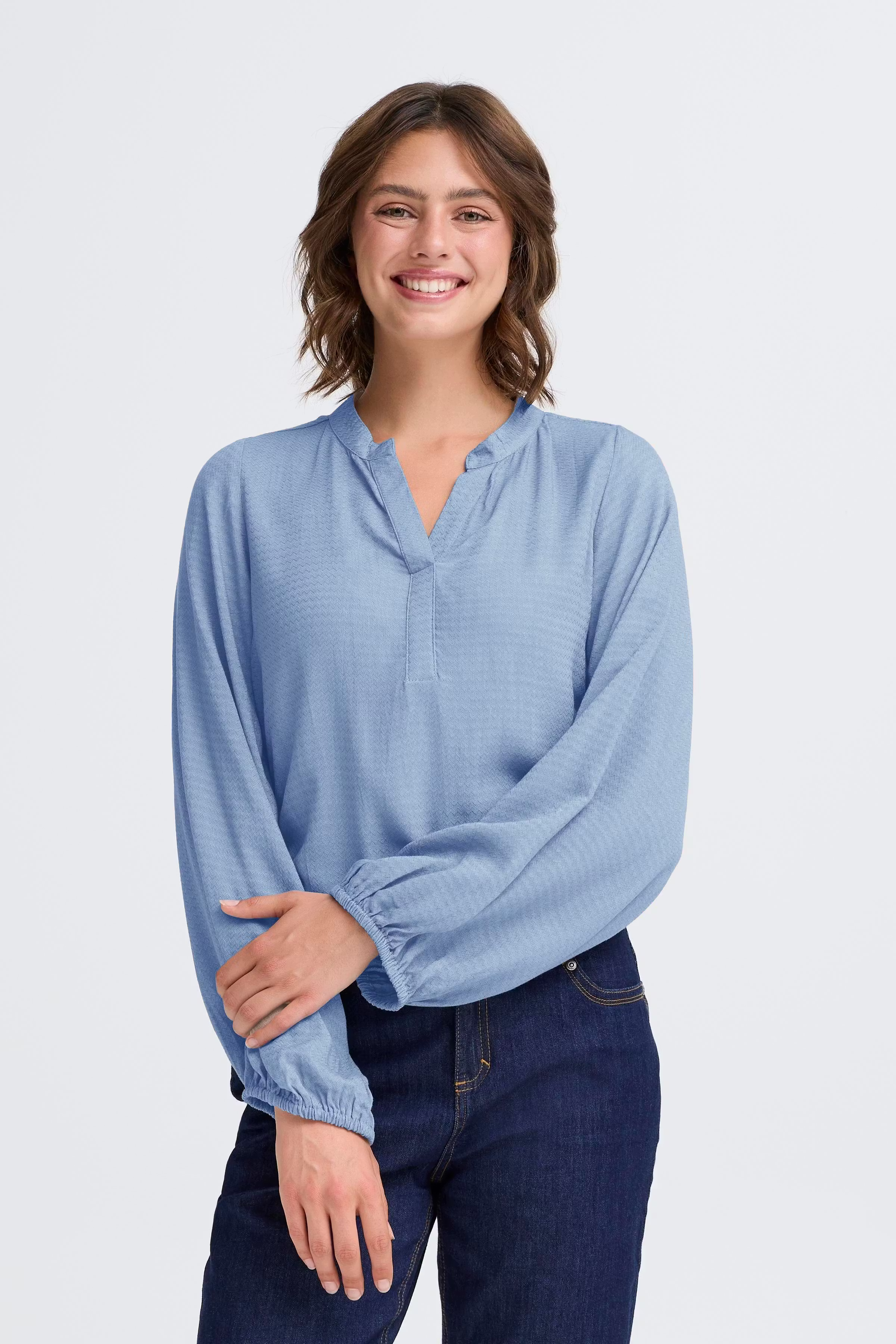 FRHIDA Bluse LOOKBOOK FRONT 20617196-174015