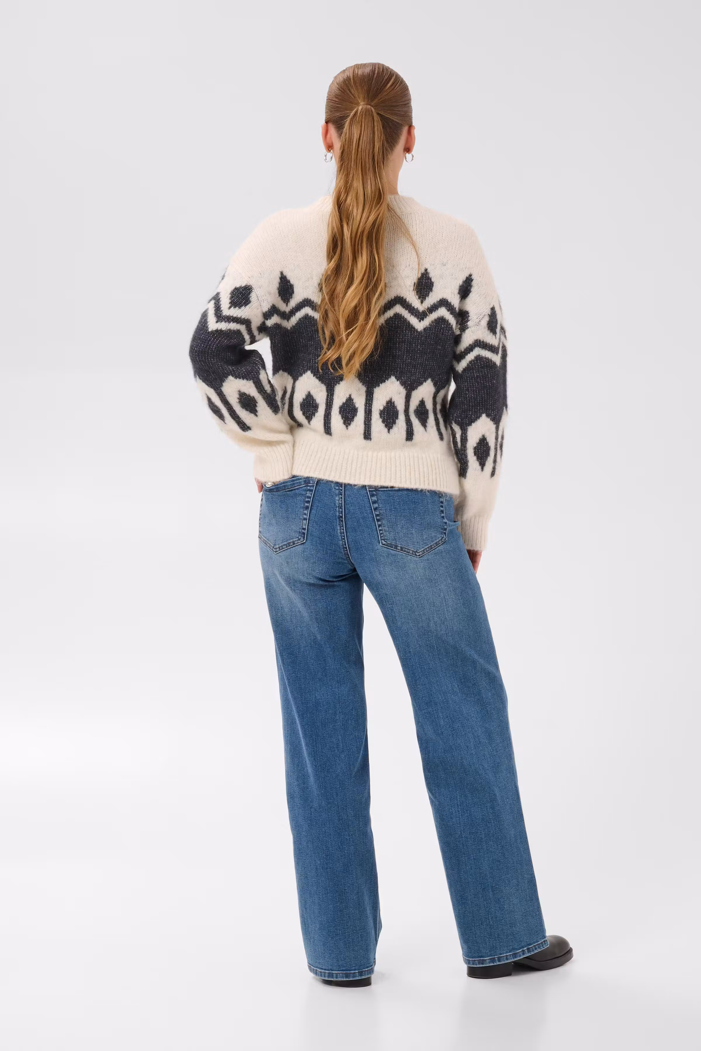 KArhonda Wool Blend Pullover LOOKBOOK BACK 10512316-110027