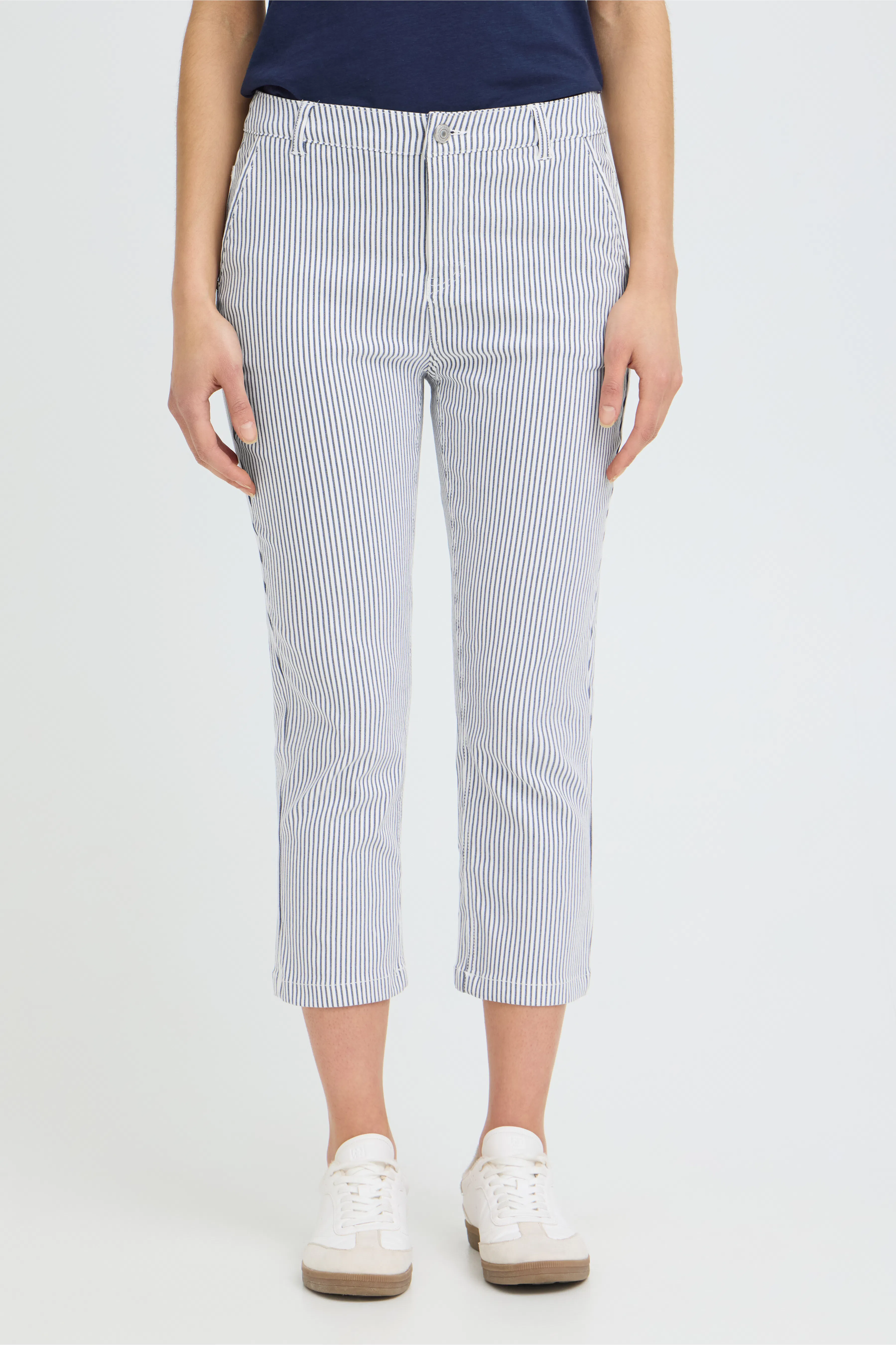 FRENA Capribroek LOOKBOOK FRONT 20617767-203389