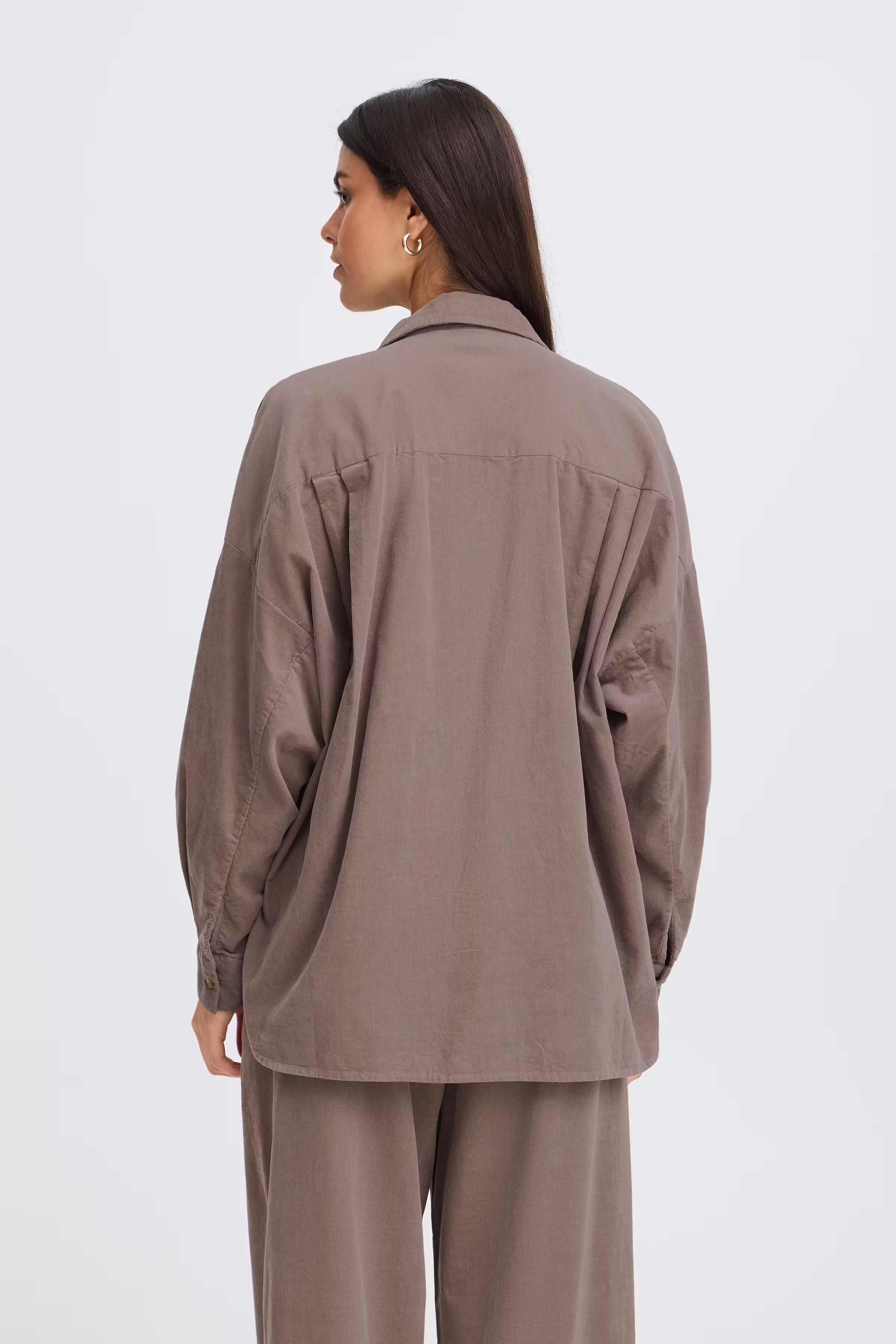FRCORY Shirt LOOKBOOK BACK 20617249-181210