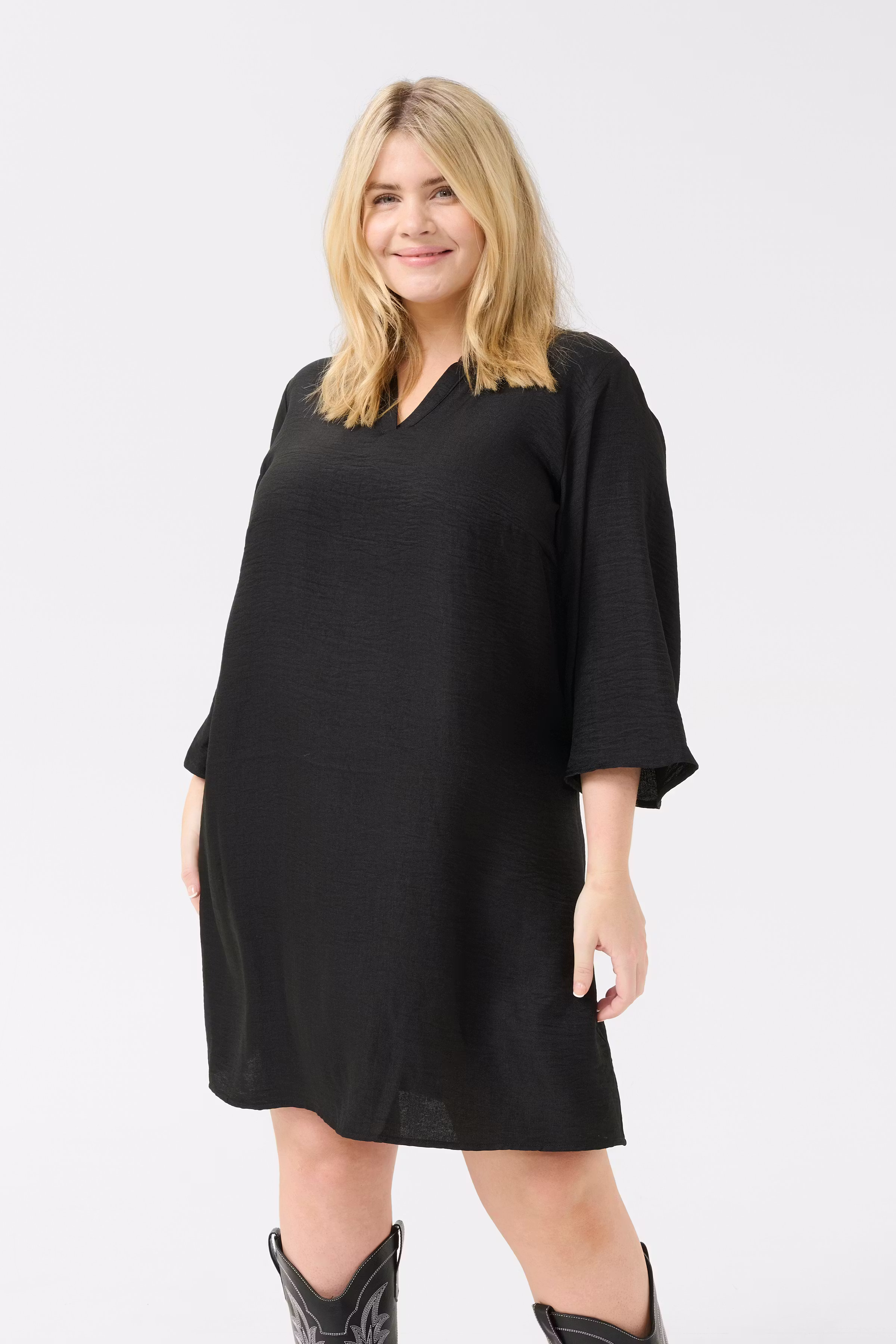 KCellinor Tunic LOOKBOOK FRONT 10583394-106822