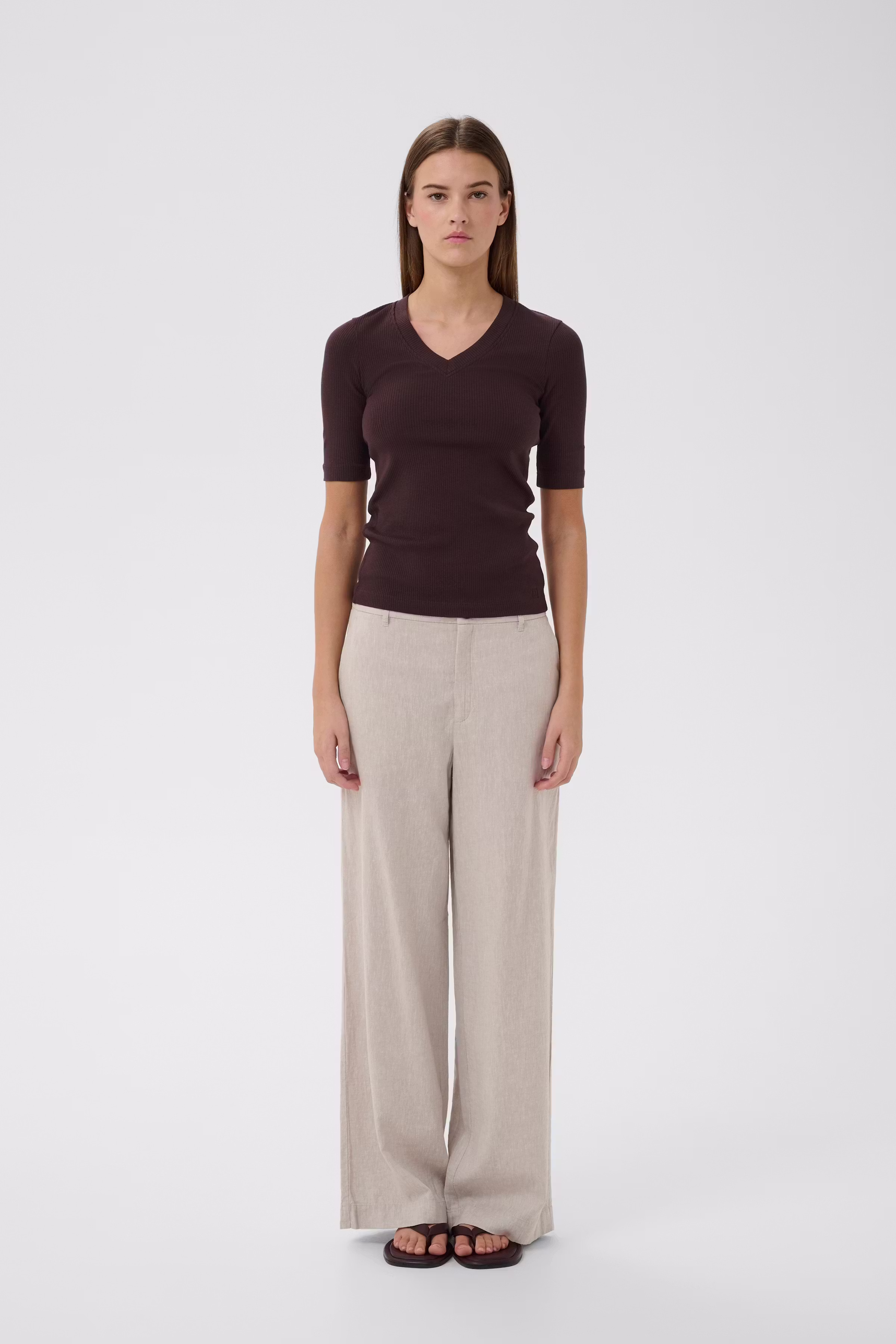 DagnaIW T-shirt LOOKBOOK FRONT 30106472-190915