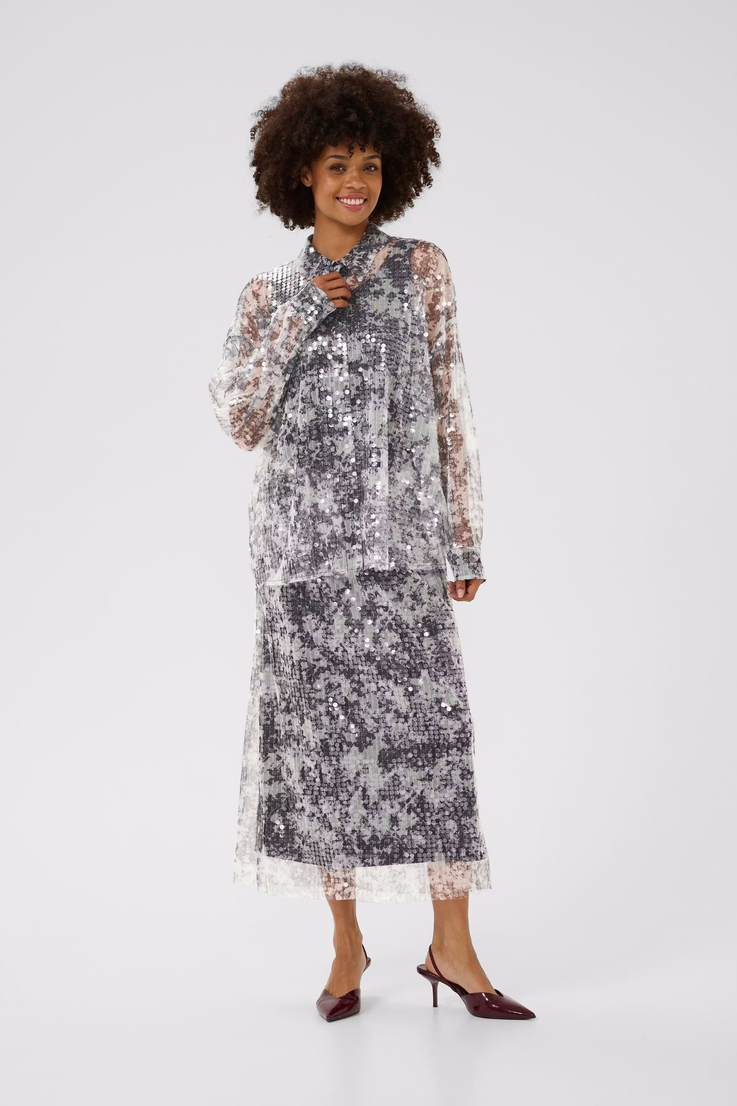 CUwilma Paillettenhemd LOOKBOOK FRONT 50112209-108400