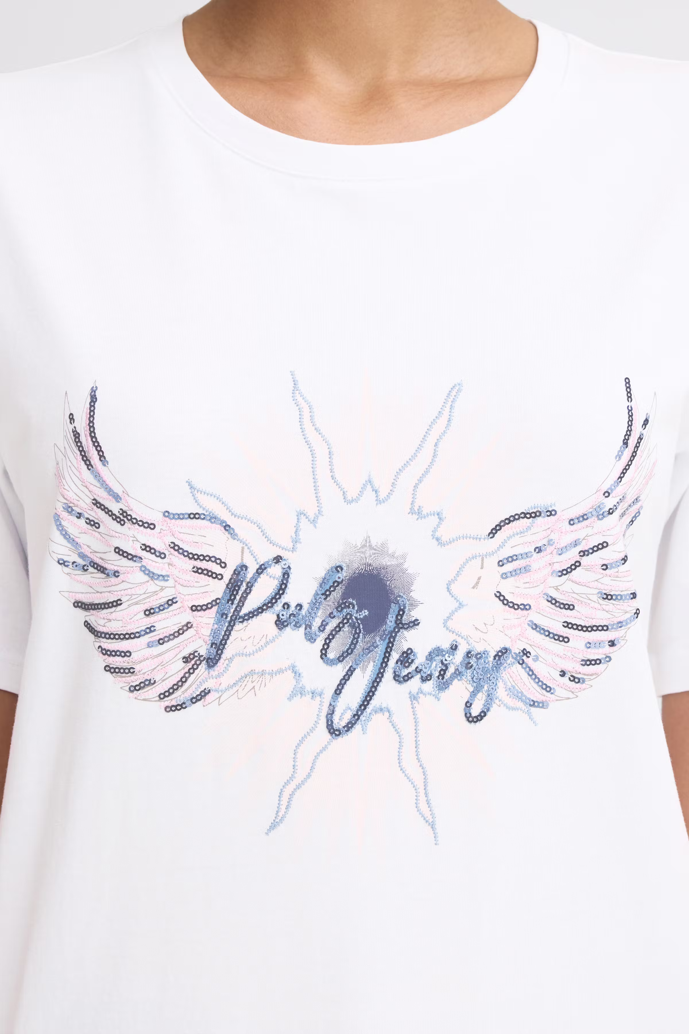 PZBETHANY T-shirt LOOKBOOK DETAIL 50210419-110601