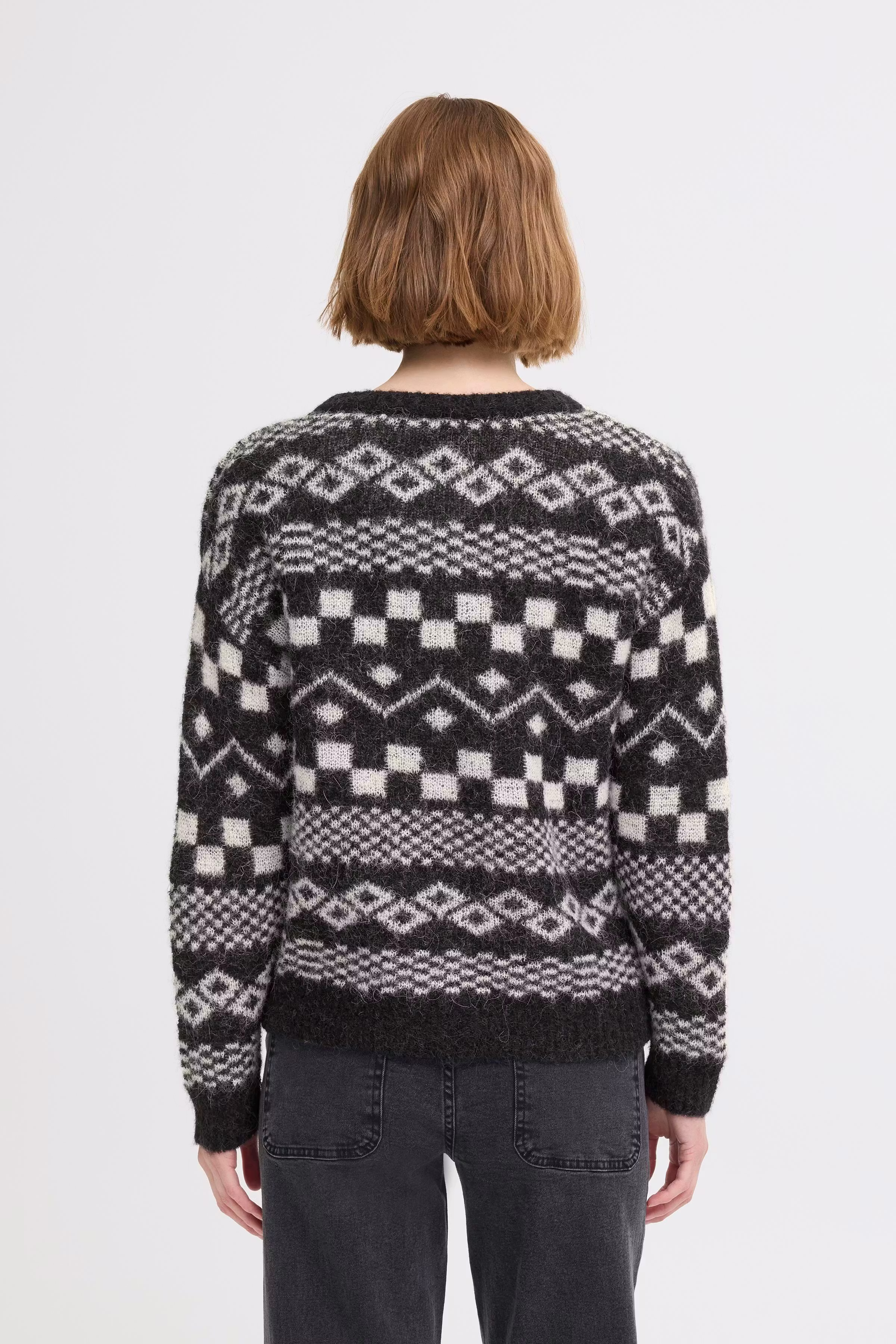 IHESTELLE Pullover LOOKBOOK BACK 20124283-194008