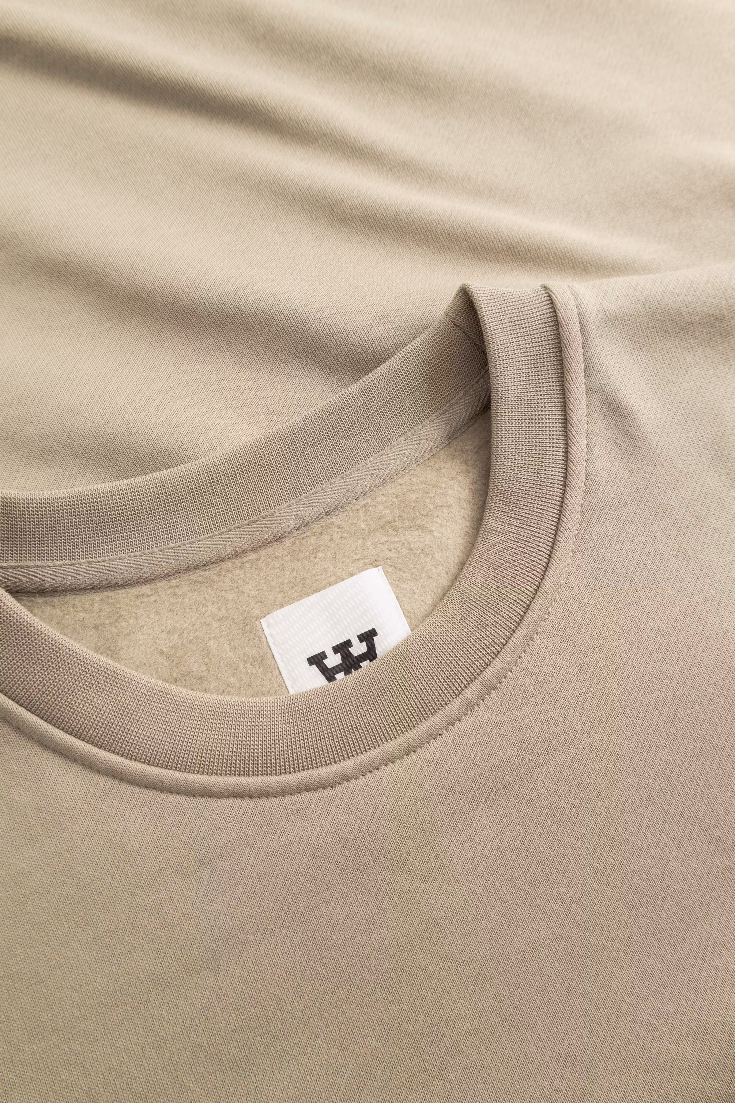 WWNoel Sweatshirt PACK DETAIL 30250163-170619