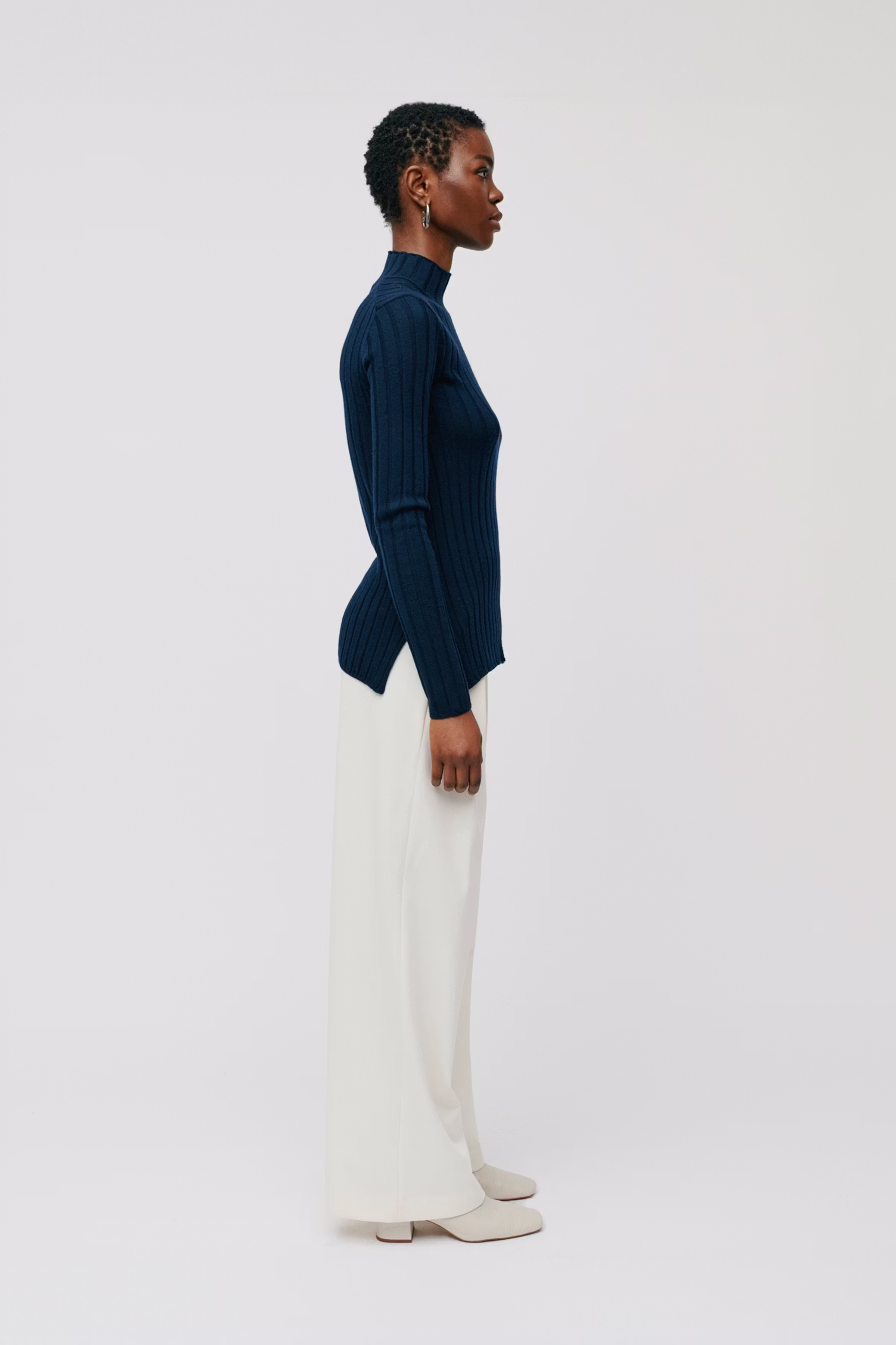 KACY Pullover LOOKBOOK FRONT 30600382-BL900