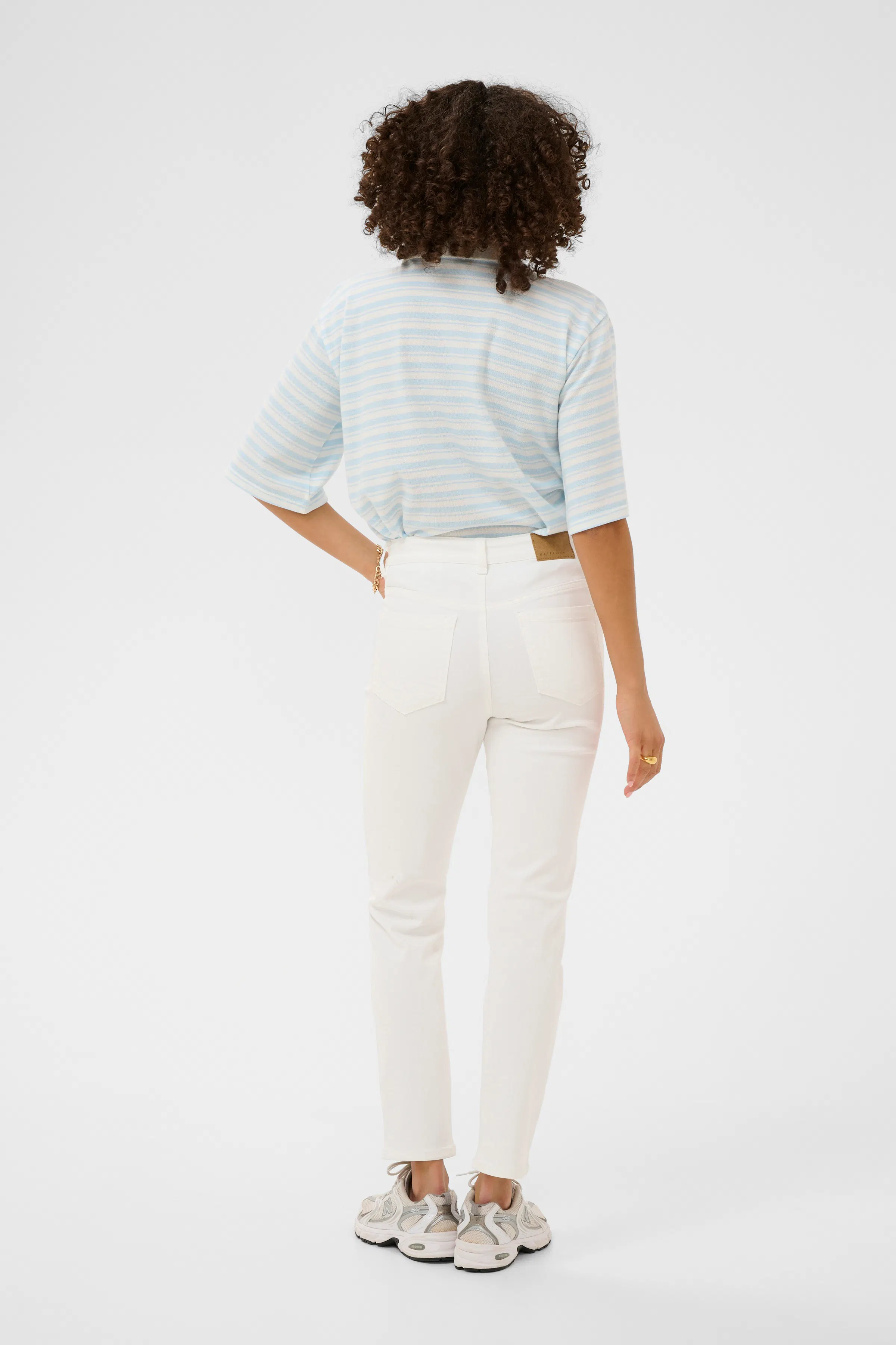 KAwillow Jeans LOOKBOOK BACK 10511484-110602