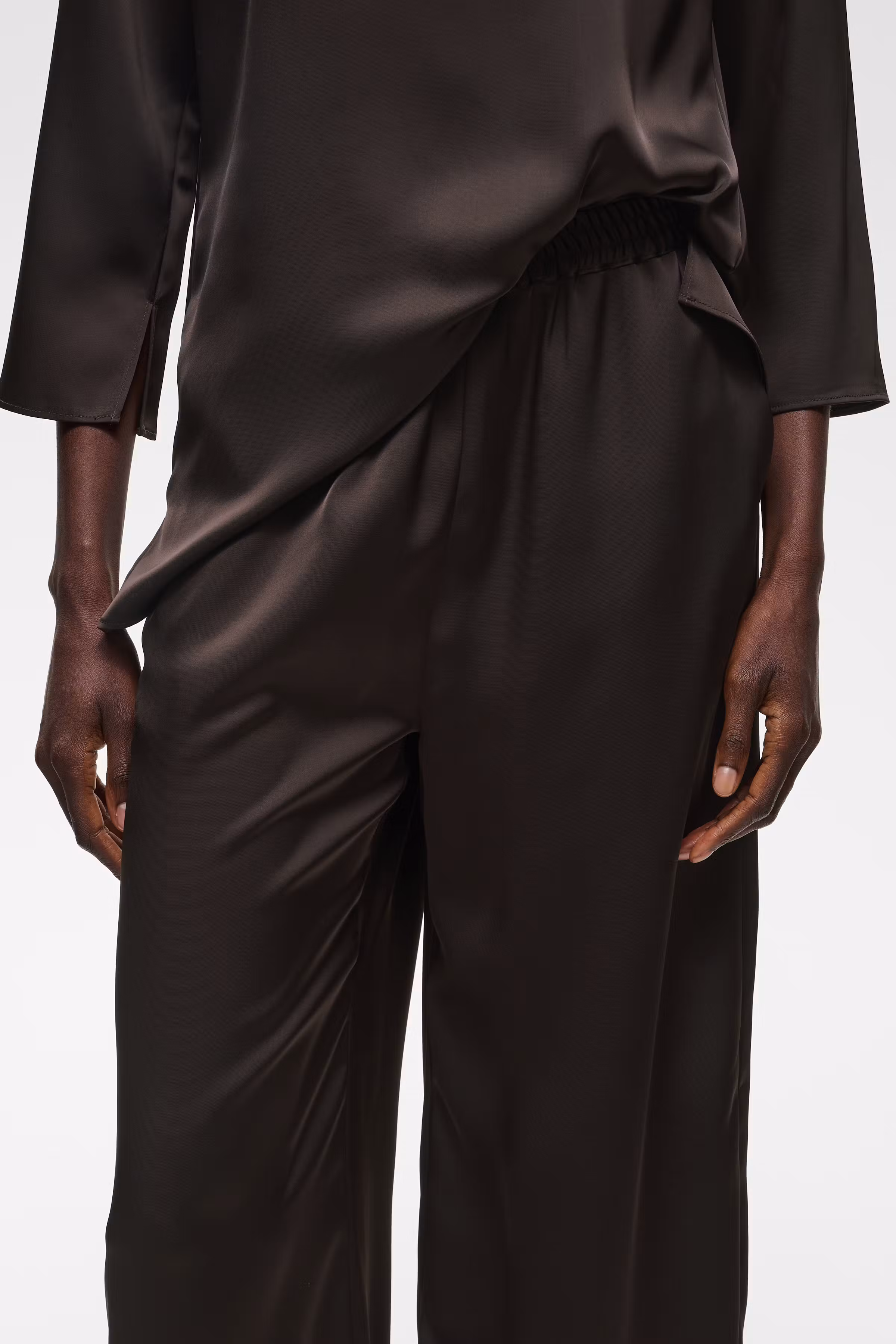 OLIVEIW Hose LOOKBOOK DETAIL 30113013-191109