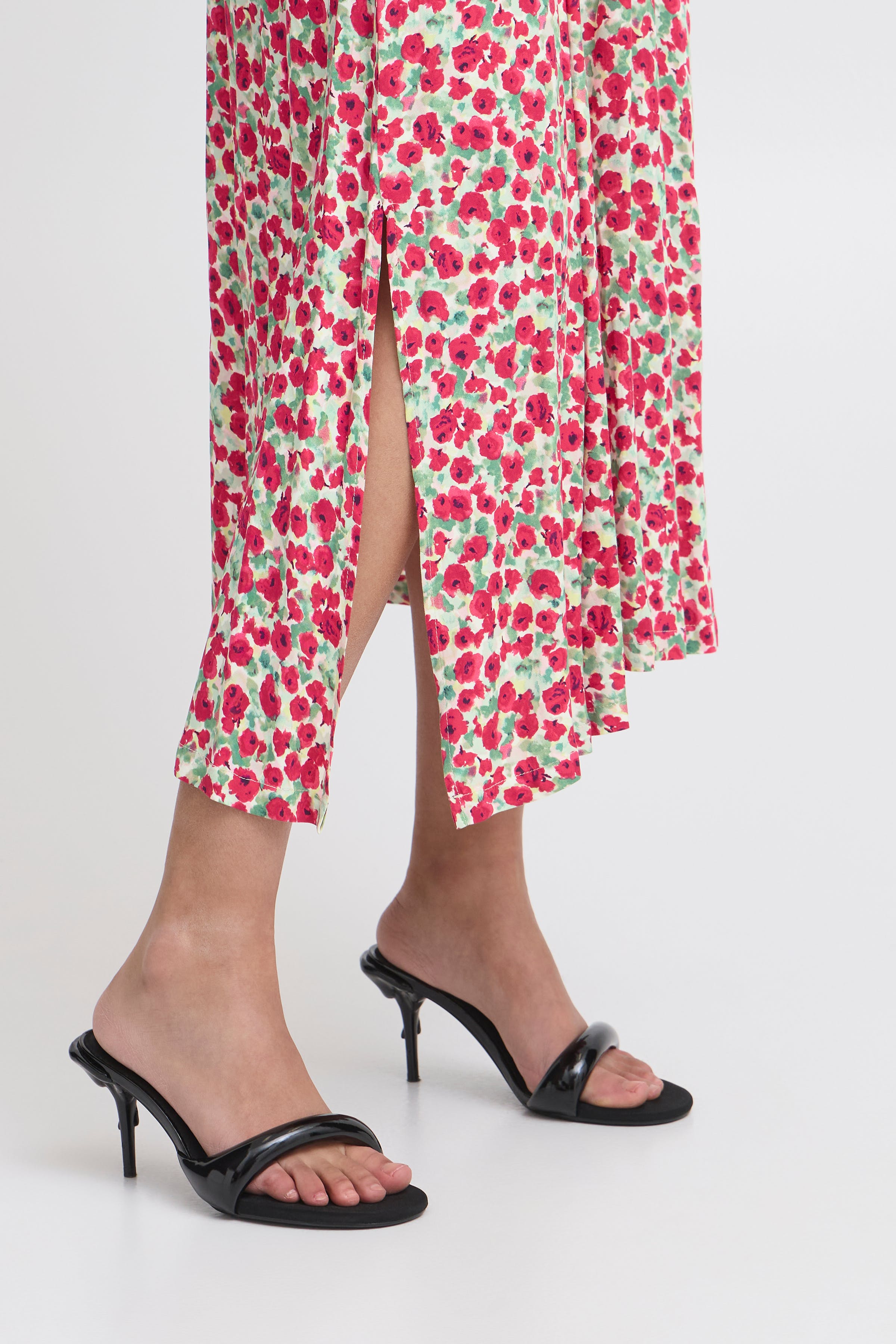 IHAYA Dress LOOKBOOK DETAIL 20123315-204633