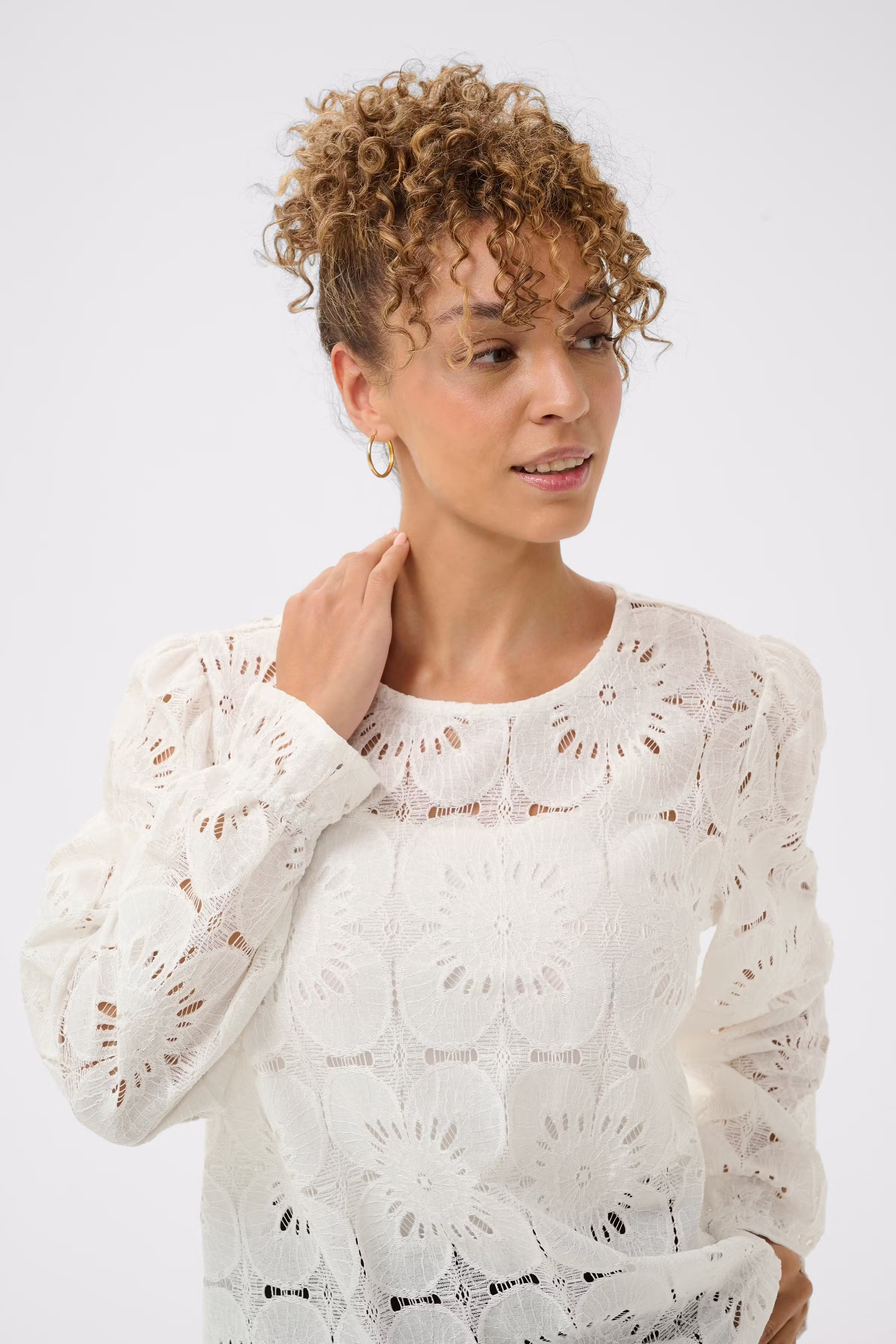 CRLibby Bluse LOOKBOOK DETAIL 10615263-110602